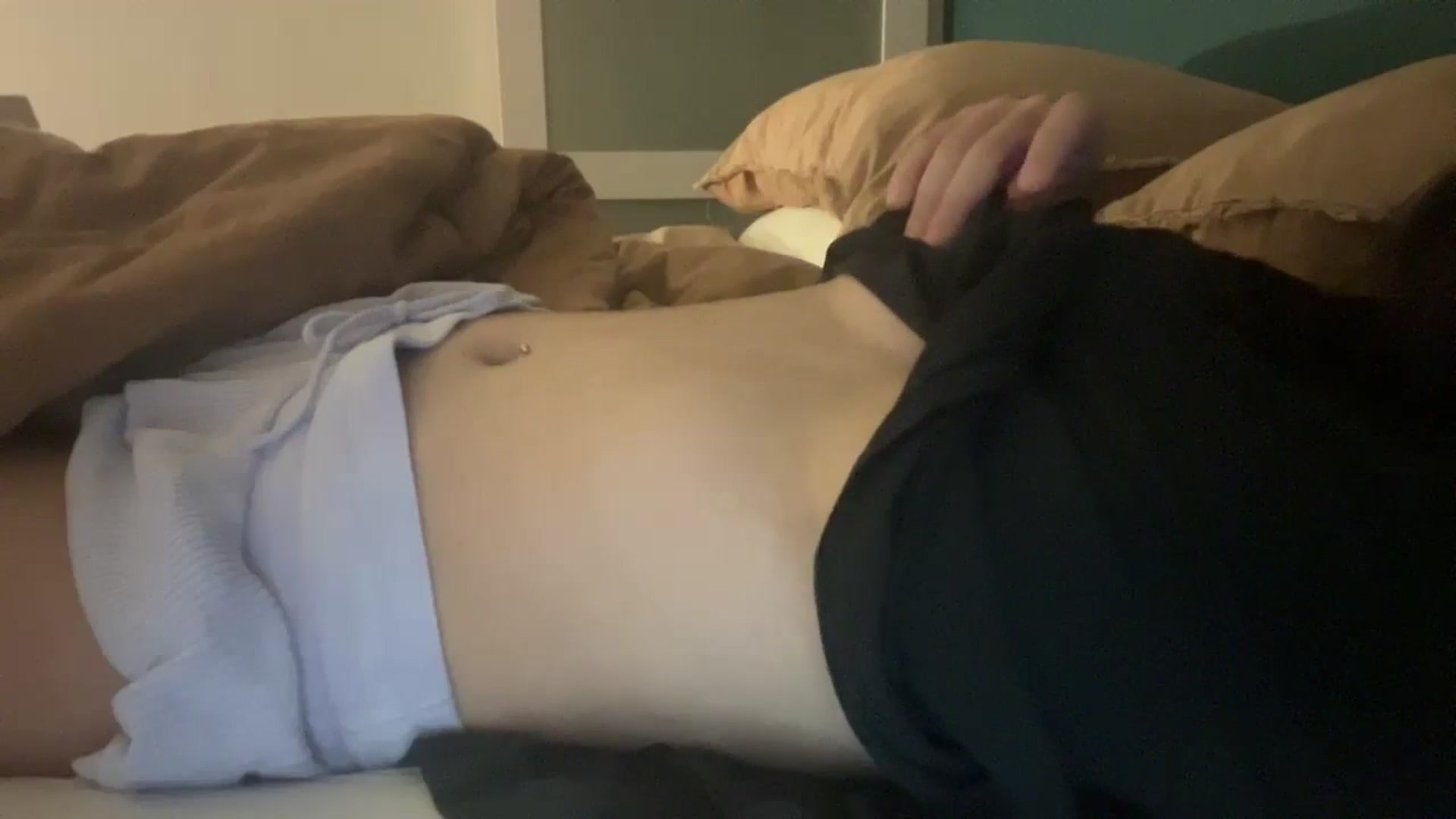 Gallery image thumbnail from imava's myfreecams stream on, 09/12/2024, 07:17 image 18 of 20
