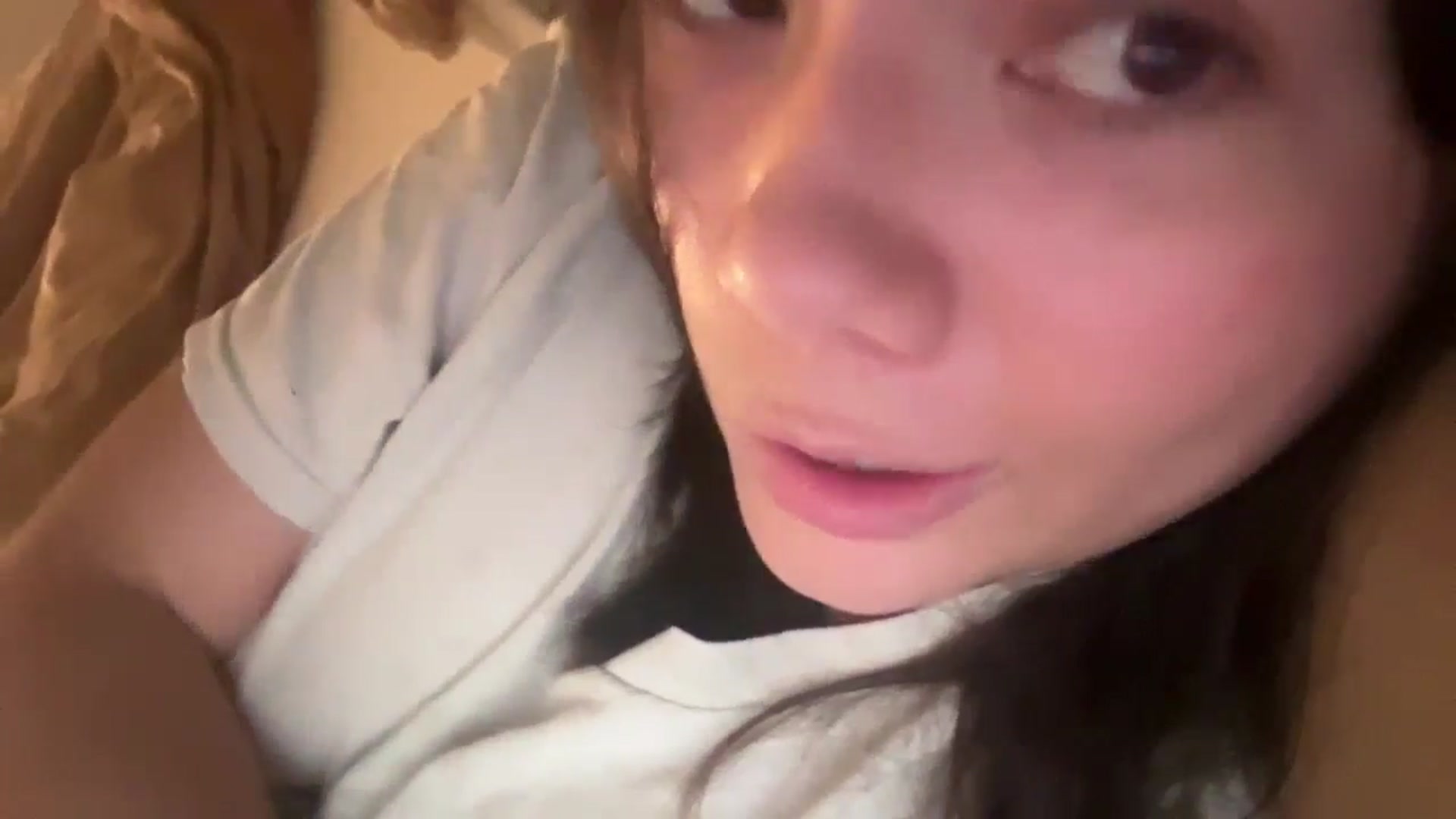Gallery image thumbnail from imava's myfreecams stream on, 09/13/2024, 06:47 image 18 of 20