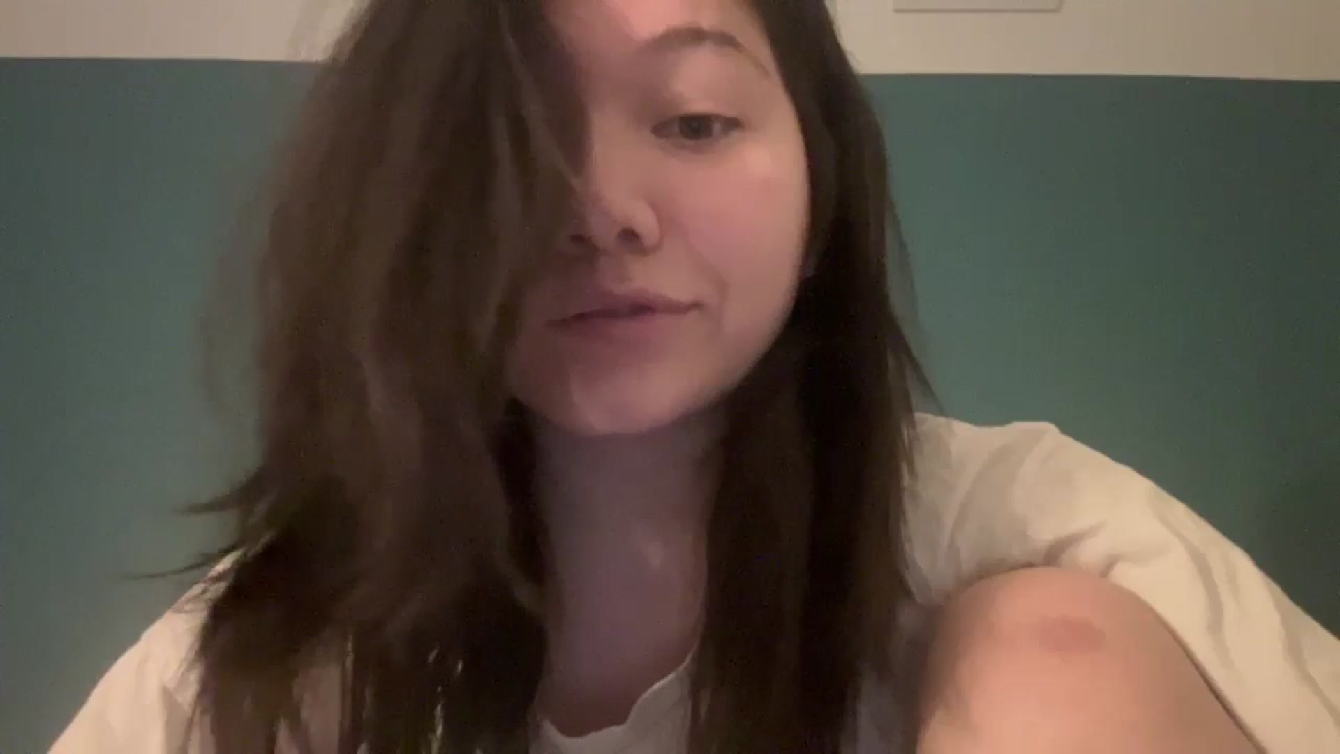 Gallery image thumbnail from imava's myfreecams stream on, 09/13/2024, 06:47 image 10 of 20