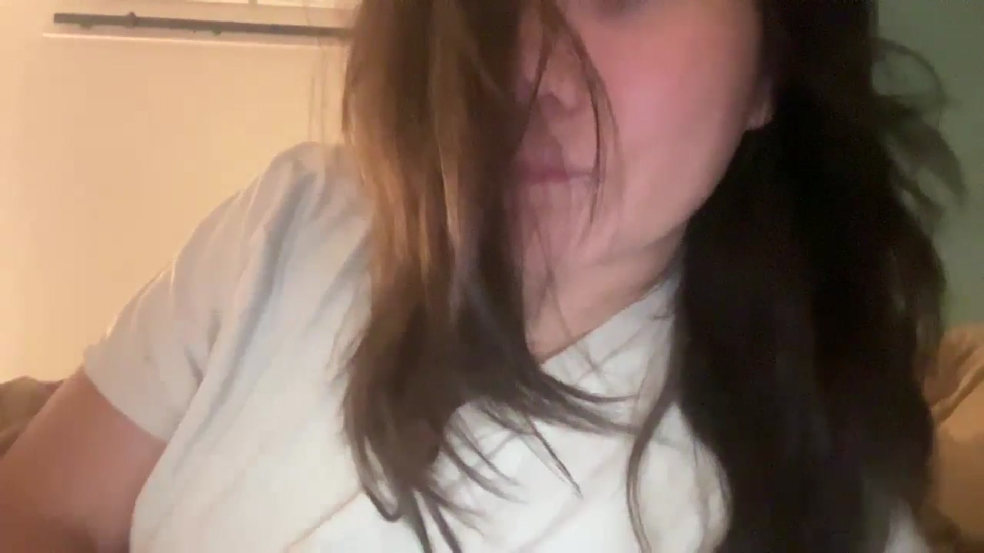 Gallery image thumbnail from imava's myfreecams stream on, 09/13/2024, 06:47 image 20 of 20