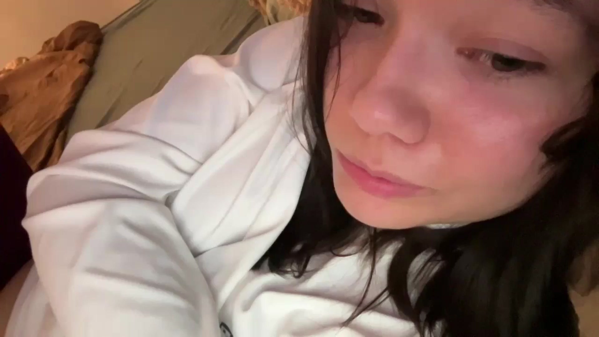 Gallery image thumbnail from imava's myfreecams stream on, 09/14/2024, 10:07 image 18 of 20