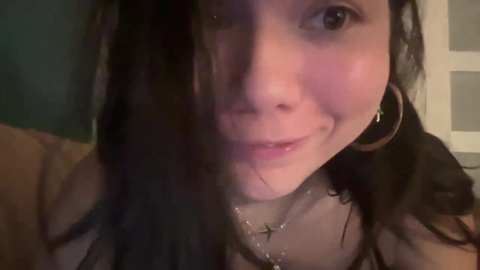 Gallery image thumbnail from imava's myfreecams stream on, 09/18/2024, 08:38 image 9 of 20