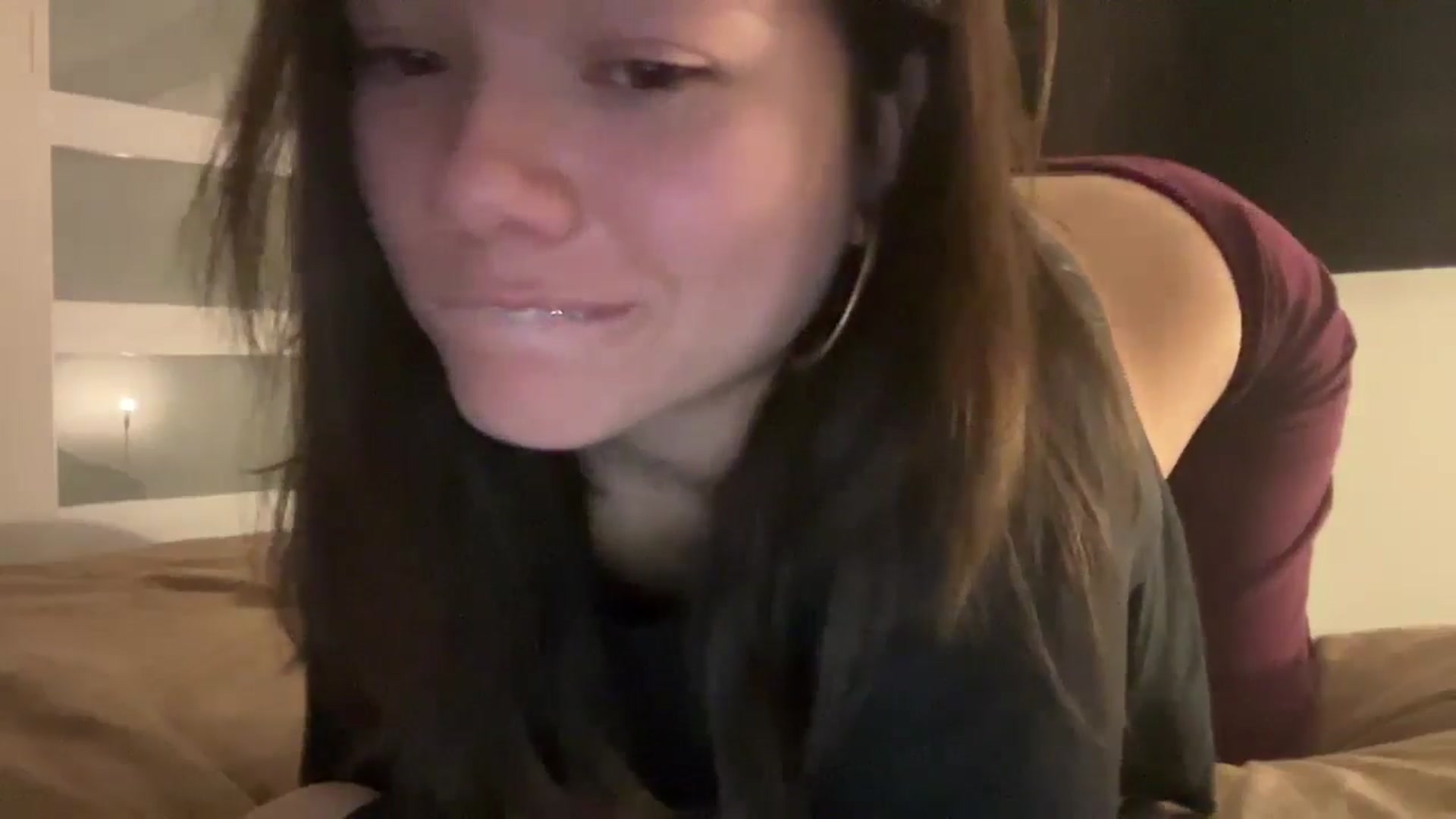 Gallery image thumbnail from imava's myfreecams stream on, 09/20/2024, 22:09 image 5 of 20