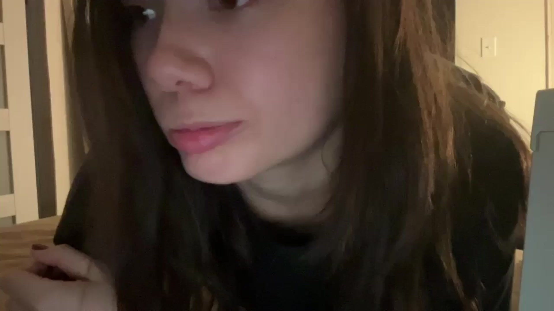 Gallery image thumbnail from imava's myfreecams stream on, 09/20/2024, 22:09 image 13 of 20