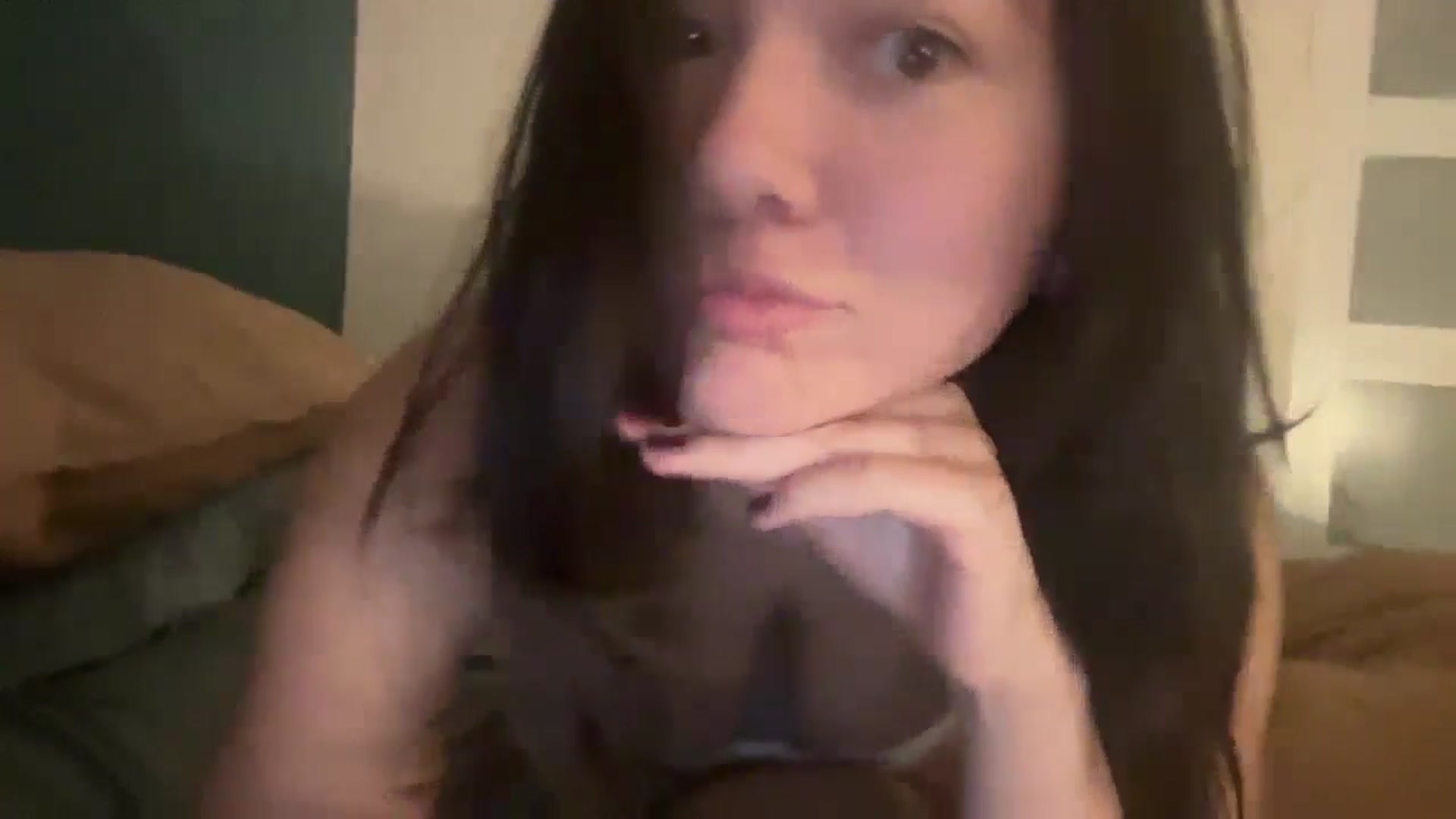 Gallery image thumbnail from imava's myfreecams stream on, 09/22/2024, 20:22 image 2 of 20