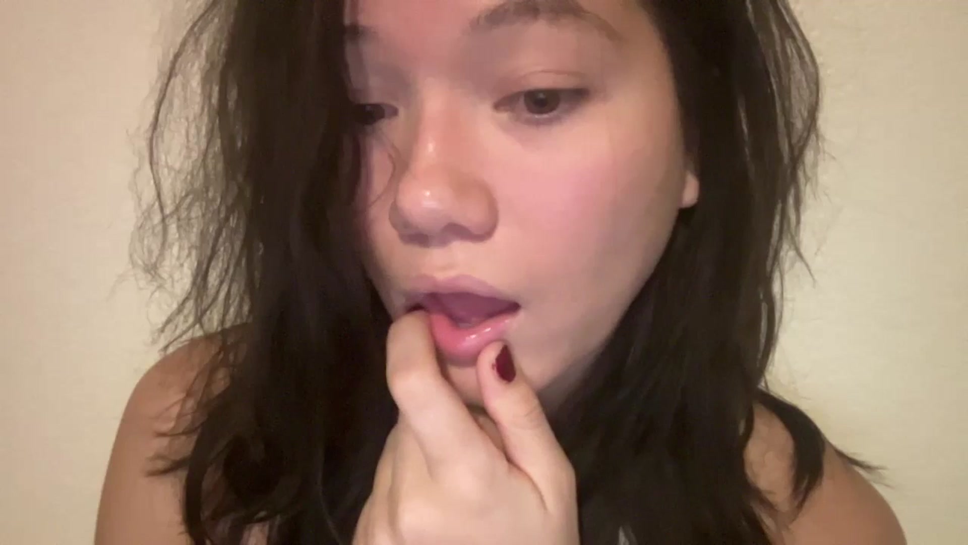 Gallery image thumbnail from imava's myfreecams stream on, 09/25/2024, 07:10 image 5 of 20