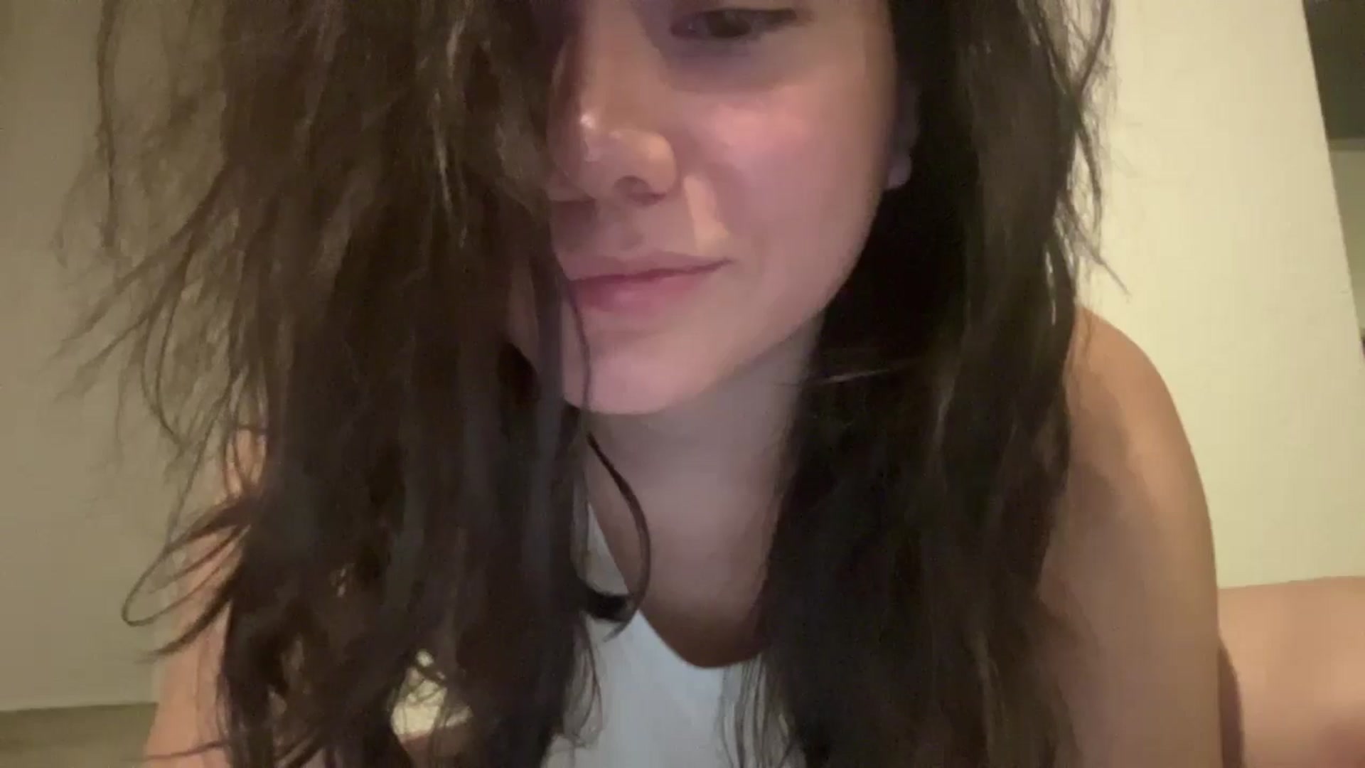 Gallery image thumbnail from imava's myfreecams stream on, 09/25/2024, 07:10 image 10 of 20