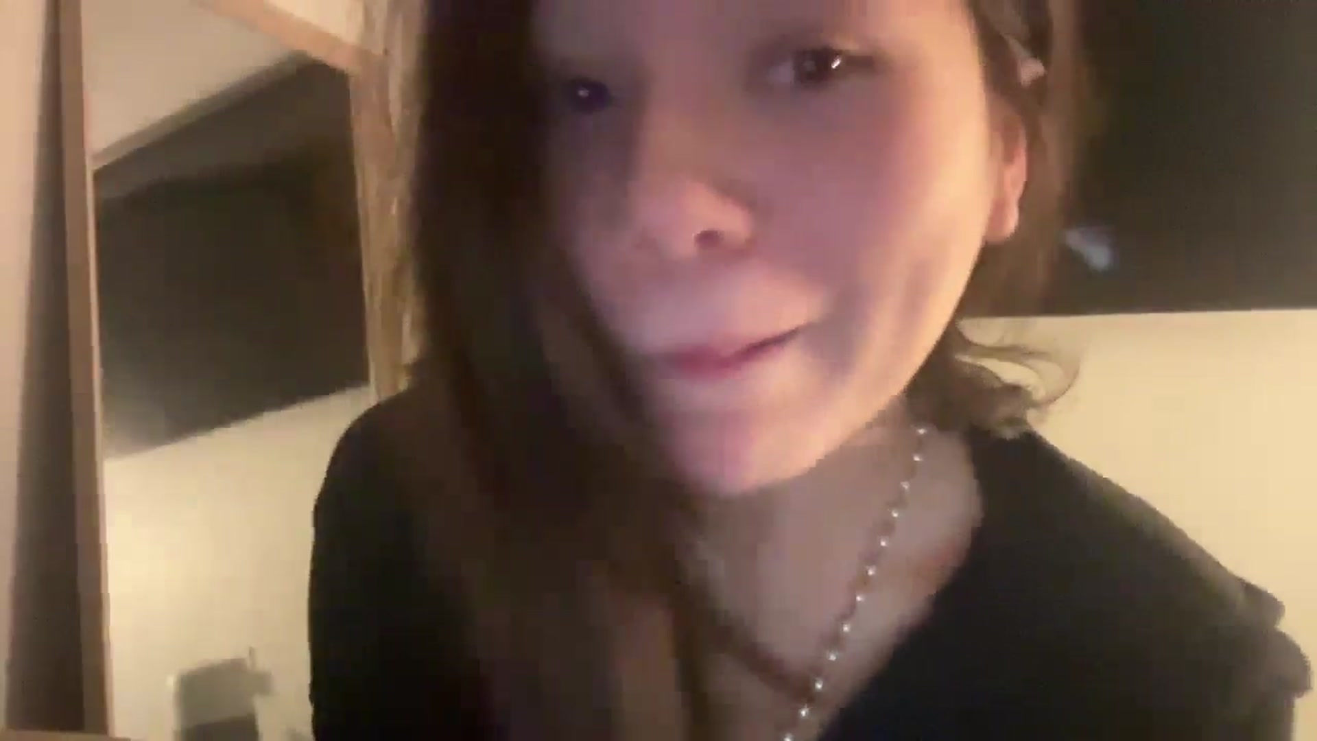 Gallery image thumbnail from imava's myfreecams stream on, 10/03/2024, 06:40 image 4 of 20