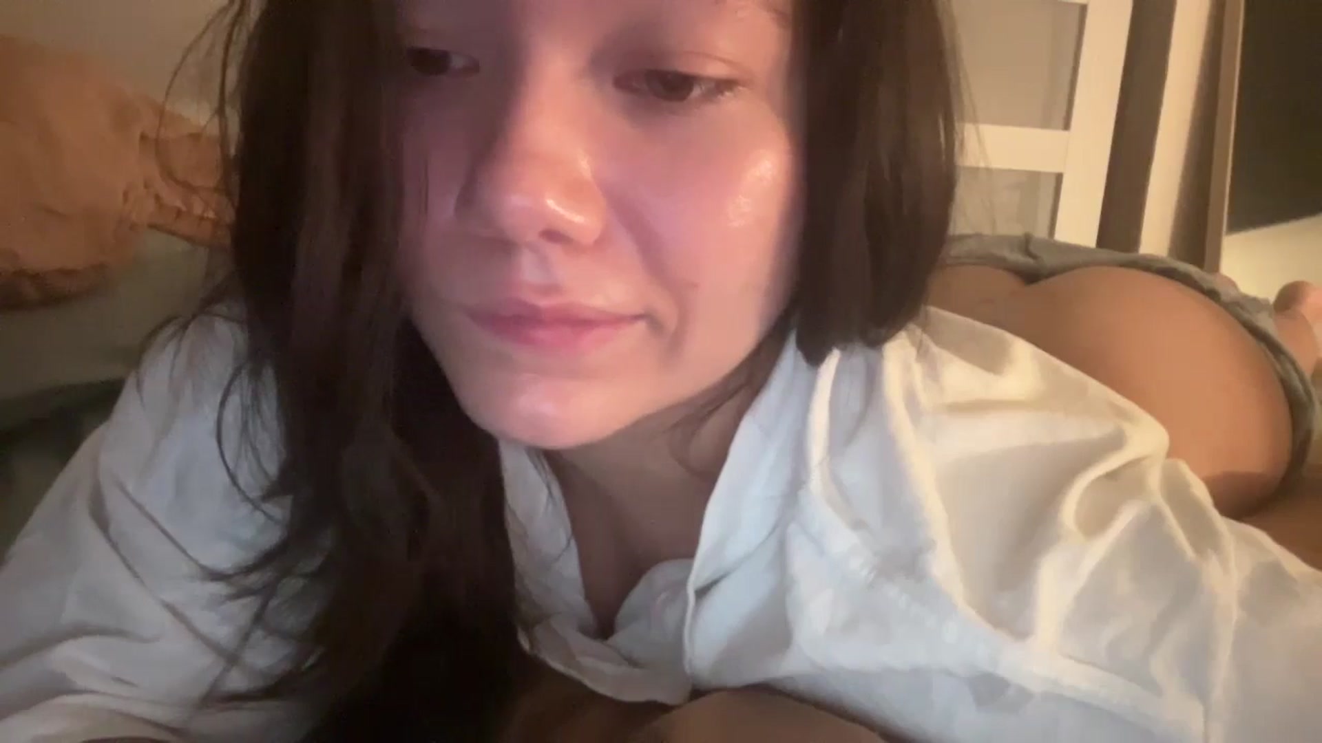 Gallery image thumbnail from imava's myfreecams stream on, 10/05/2024, 06:40 image 8 of 20