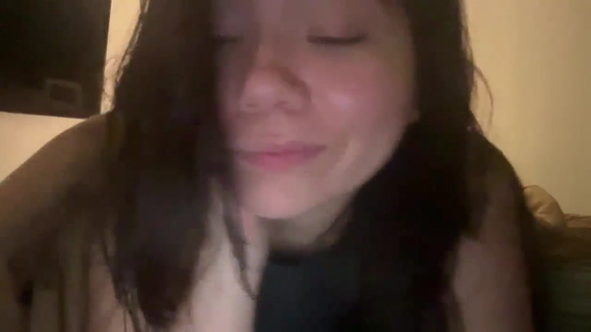 Gallery image thumbnail from imava's myfreecams stream on, 10/06/2024, 10:26 image 15 of 20
