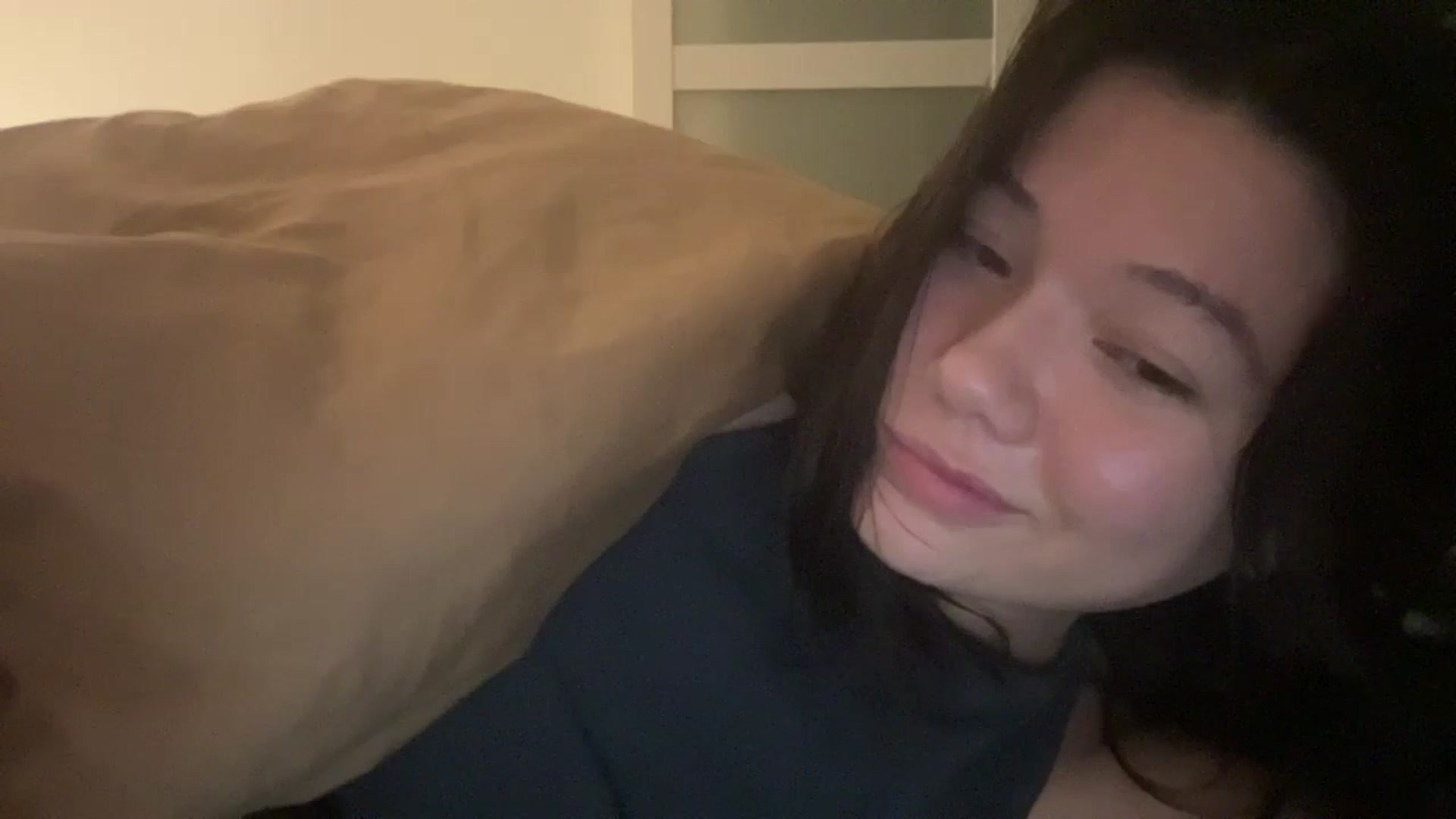 Gallery image thumbnail from imava's myfreecams stream on, 10/06/2024, 10:26 image 11 of 20