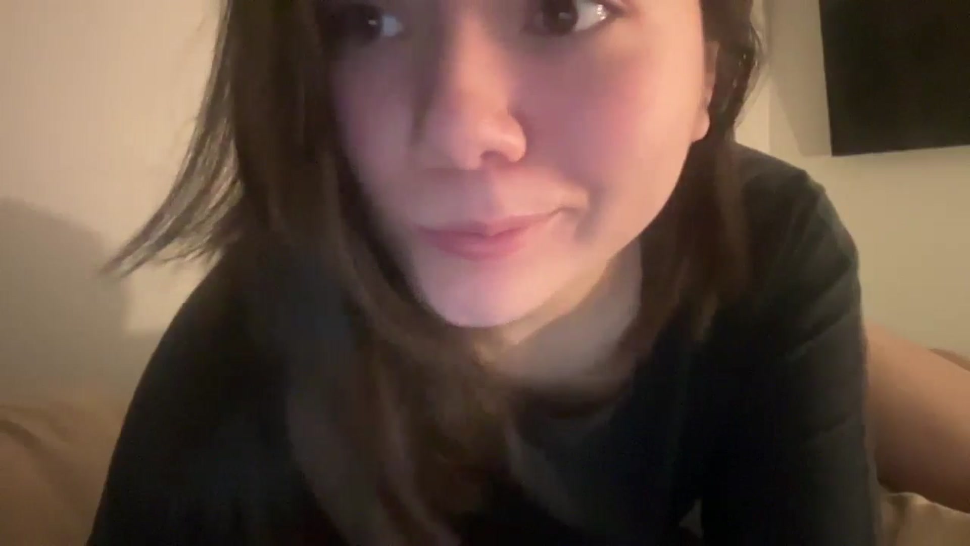 Gallery image thumbnail from imava's myfreecams stream on, 10/16/2024, 19:53 image 10 of 20