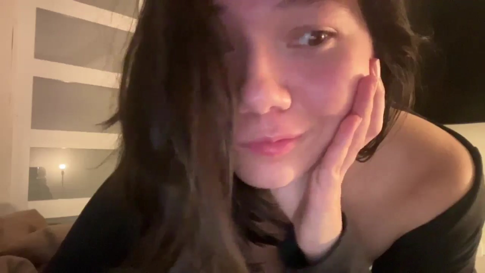 Gallery image thumbnail from imava's myfreecams stream on, 10/26/2024, 09:03 image 4 of 20