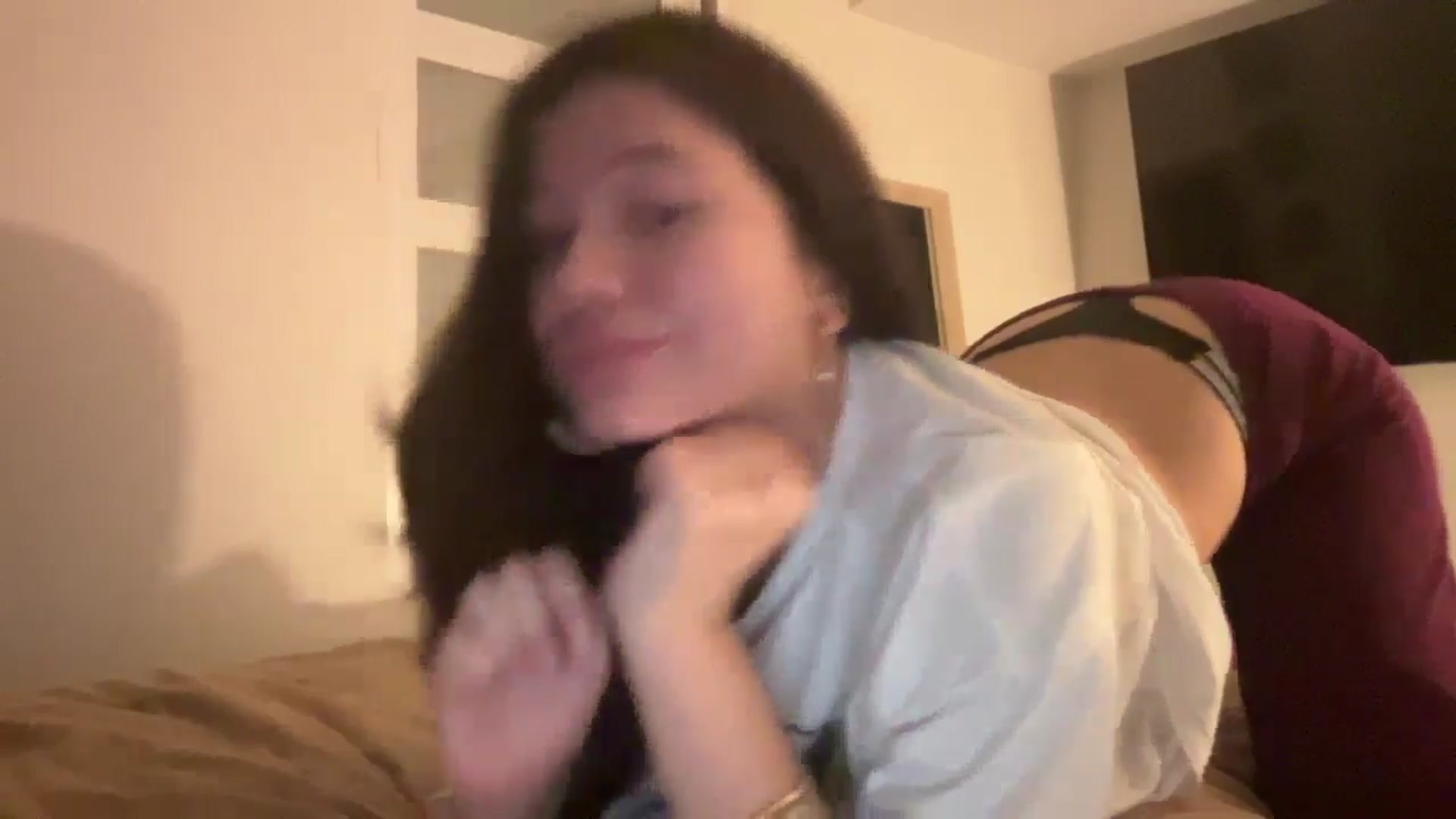 Gallery image thumbnail from imava's myfreecams stream on, 10/27/2024, 23:54 image 7 of 20