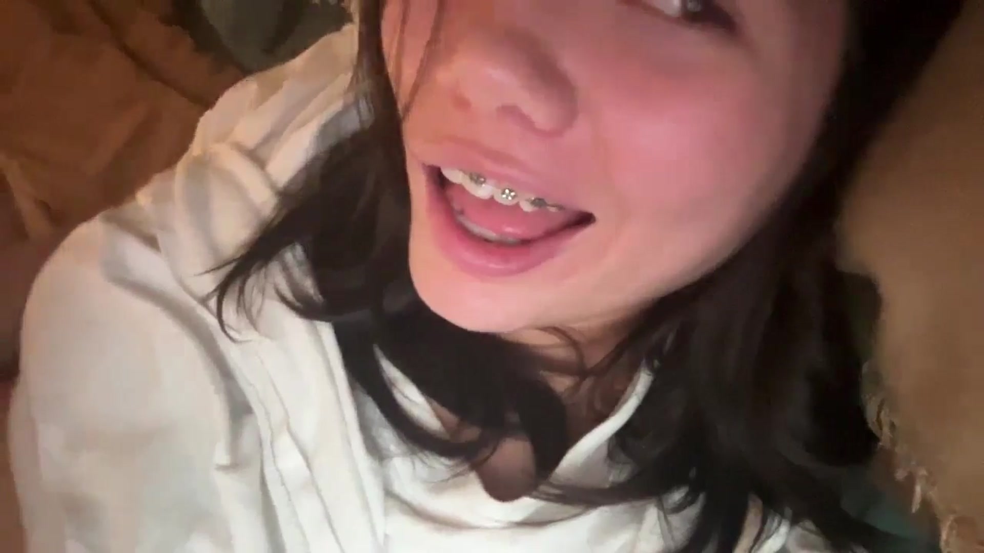 Gallery image thumbnail from imava's myfreecams stream on, 10/28/2024, 01:22 image 5 of 20