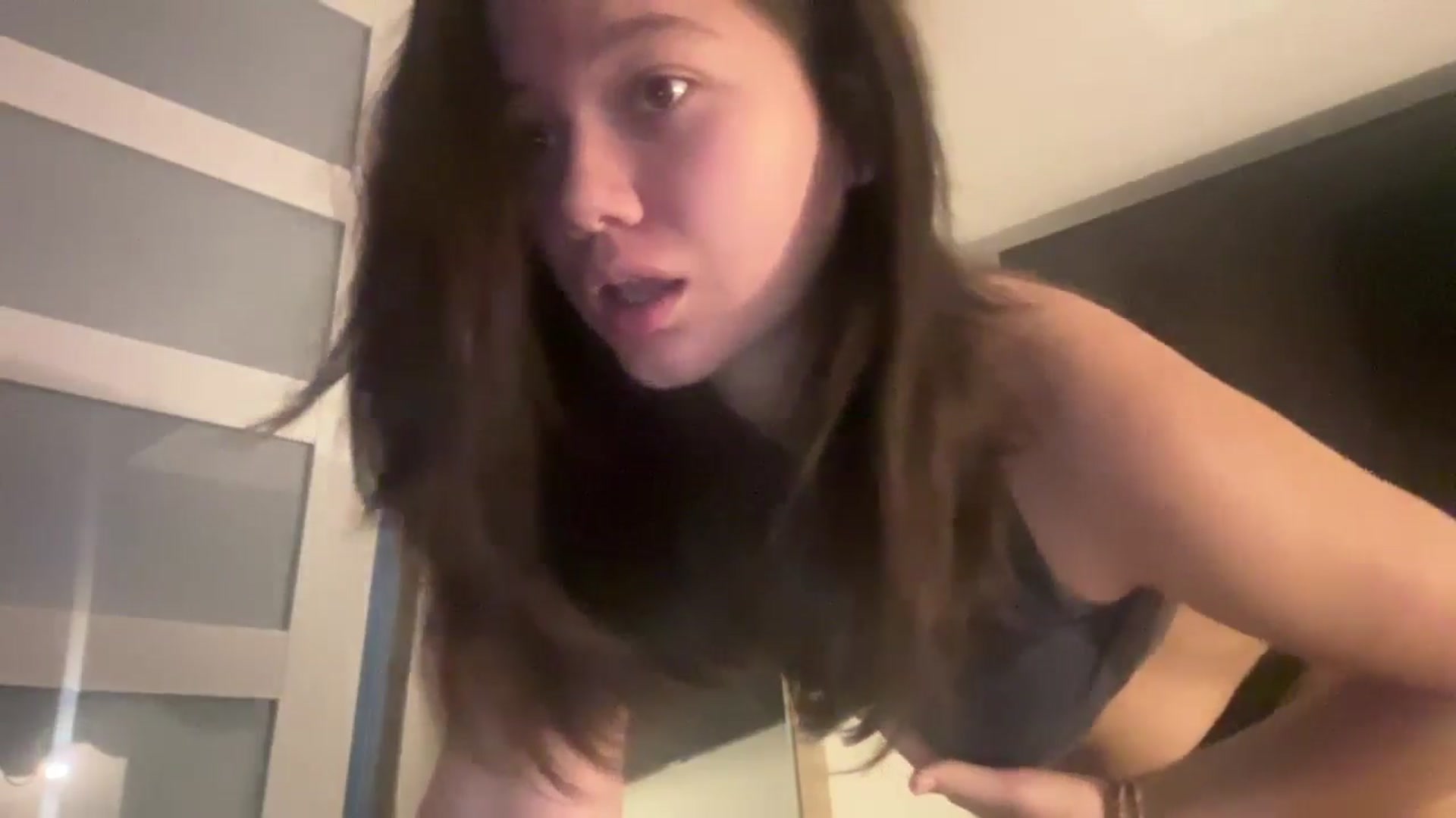 Gallery image thumbnail from imava's myfreecams stream on, 11/06/2024, 20:49 image 5 of 20