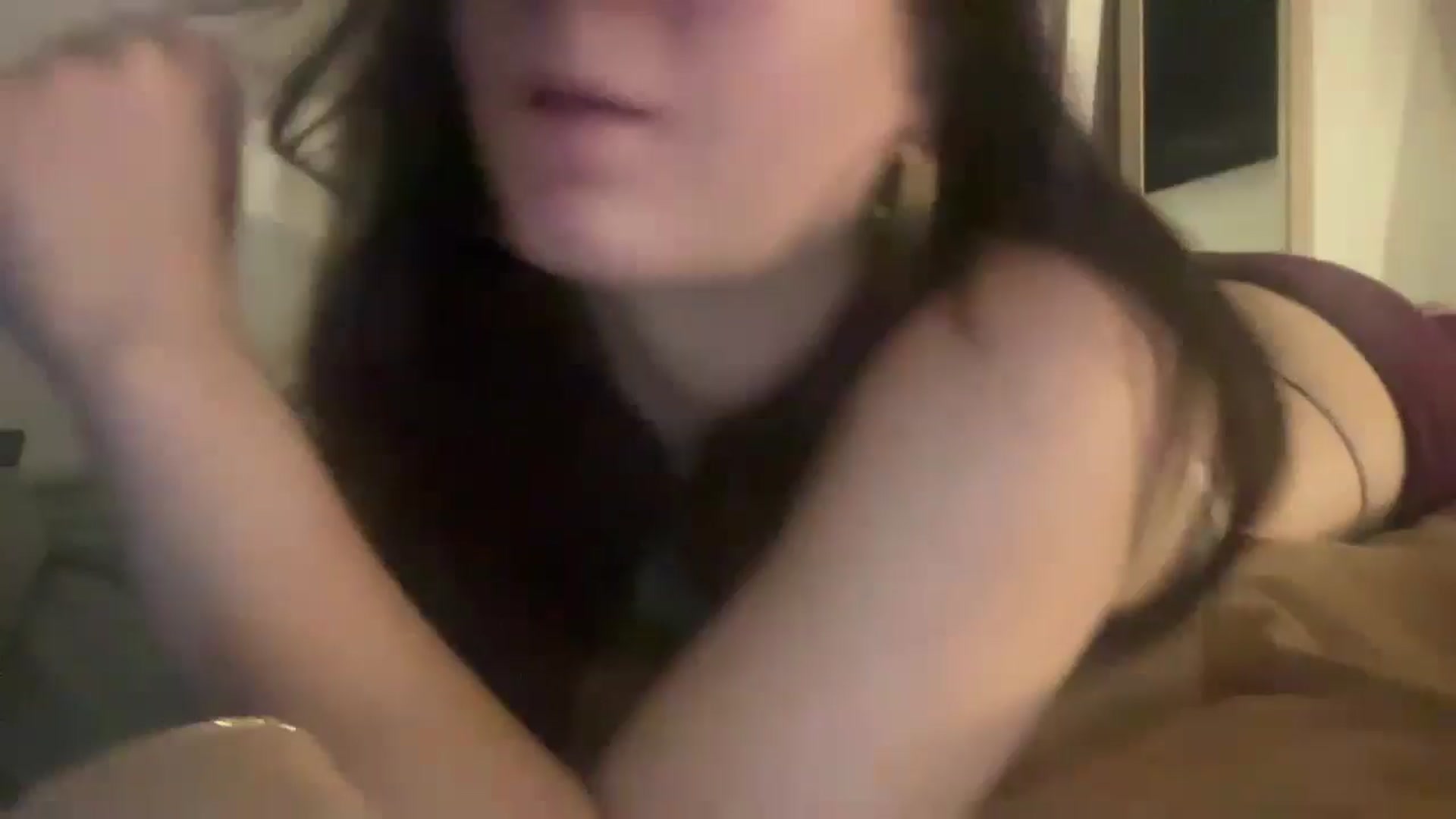 Gallery image thumbnail from imava's myfreecams stream on, 11/09/2024, 04:03 image 16 of 20
