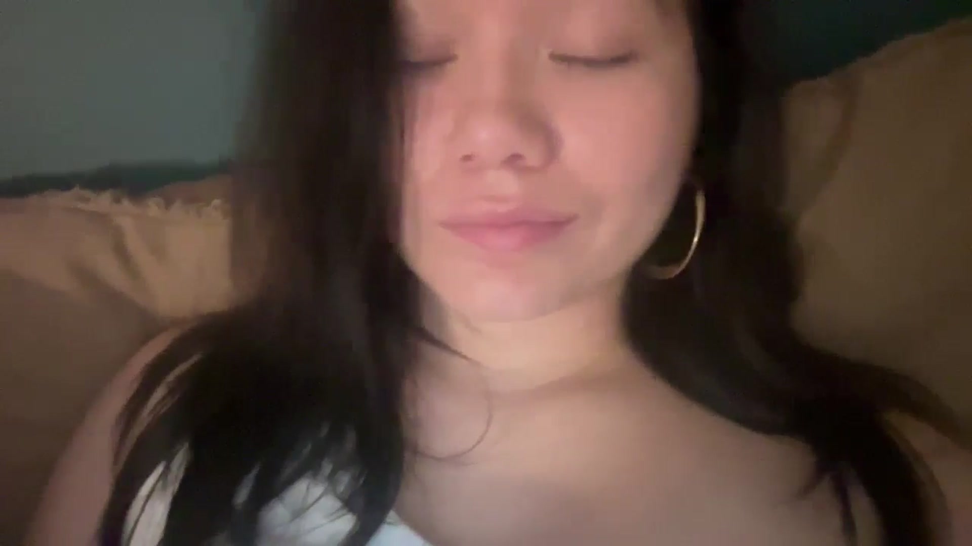 Gallery image thumbnail from imava's myfreecams stream on, 11/09/2024, 07:20 image 13 of 20
