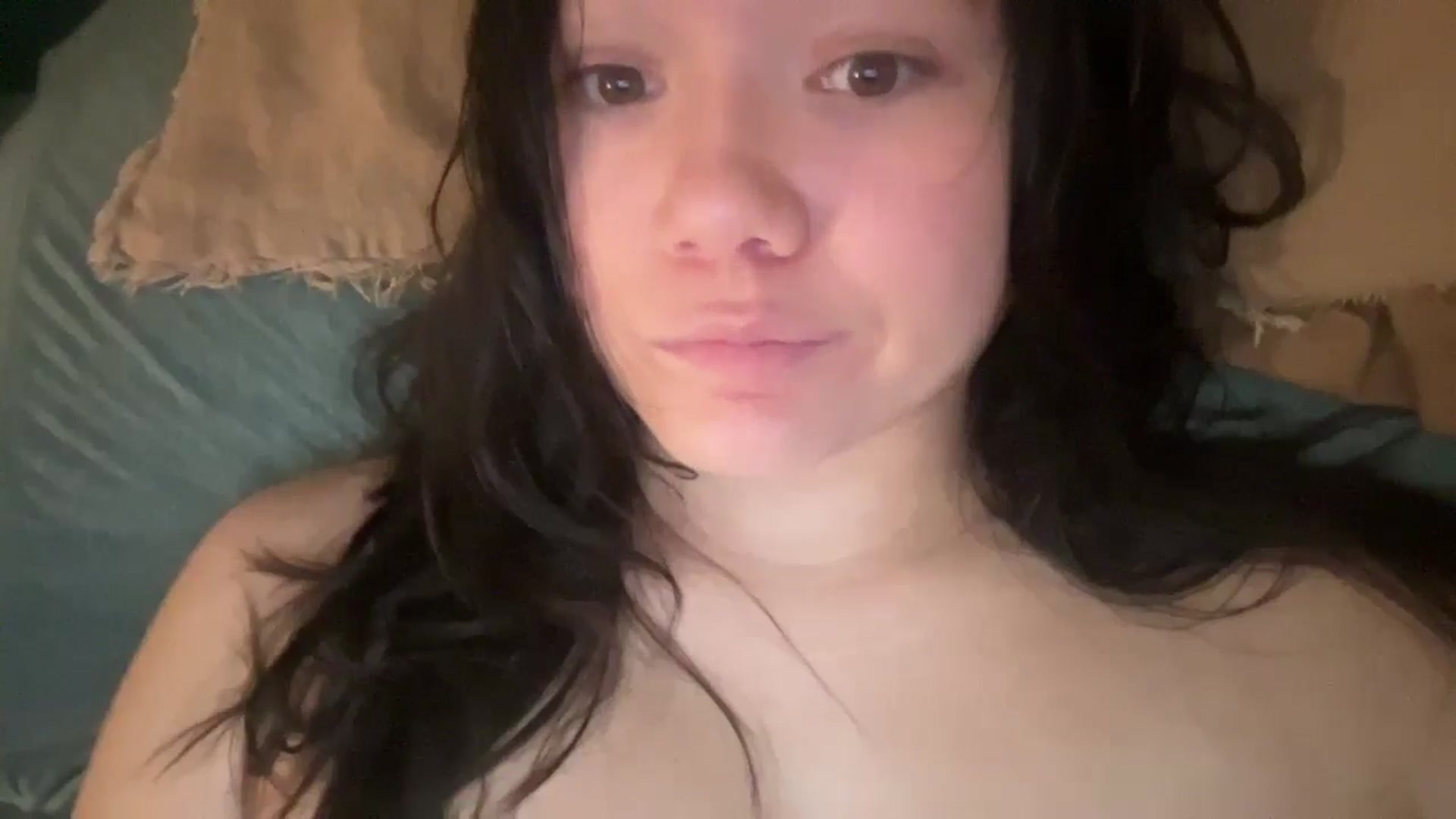 Gallery image thumbnail from imava's myfreecams stream on, 11/12/2024, 23:20 image 18 of 20