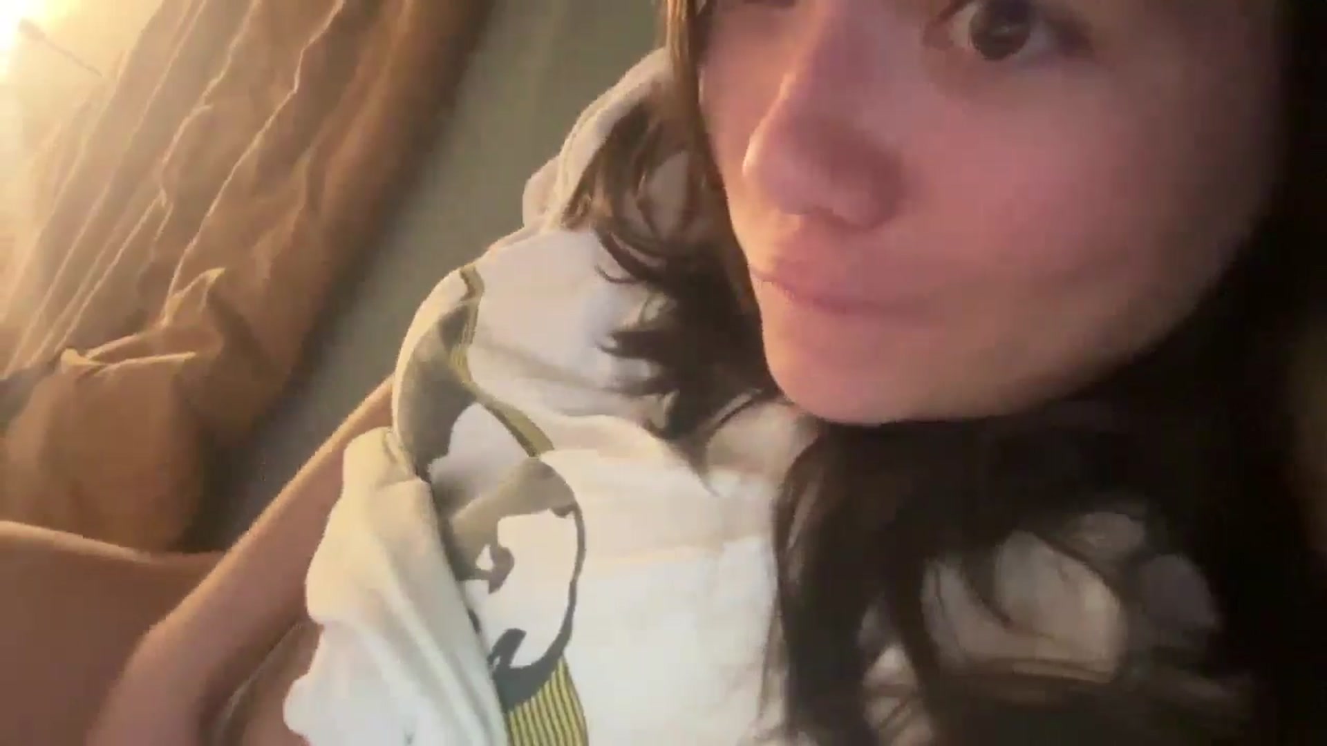 Gallery image thumbnail from imava's myfreecams stream on, 11/14/2024, 04:08 image 17 of 20