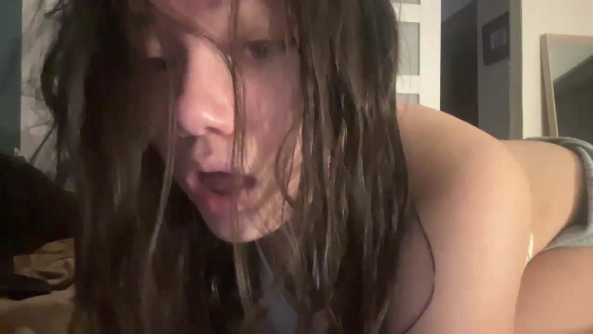 Gallery image thumbnail from imava's myfreecams stream on, 11/16/2024, 06:10 image 3 of 20
