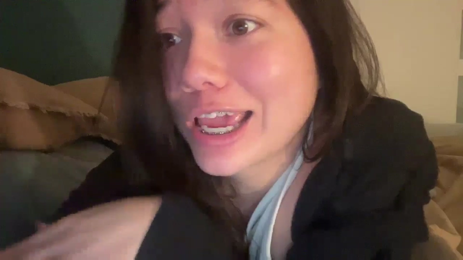 Gallery image thumbnail from imava's myfreecams stream on, 11/17/2024, 24:49 image 19 of 20