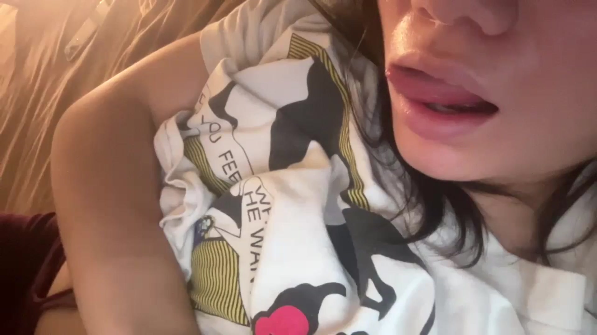 Gallery image thumbnail from imava's myfreecams stream on, 11/21/2024, 24:03 image 14 of 20
