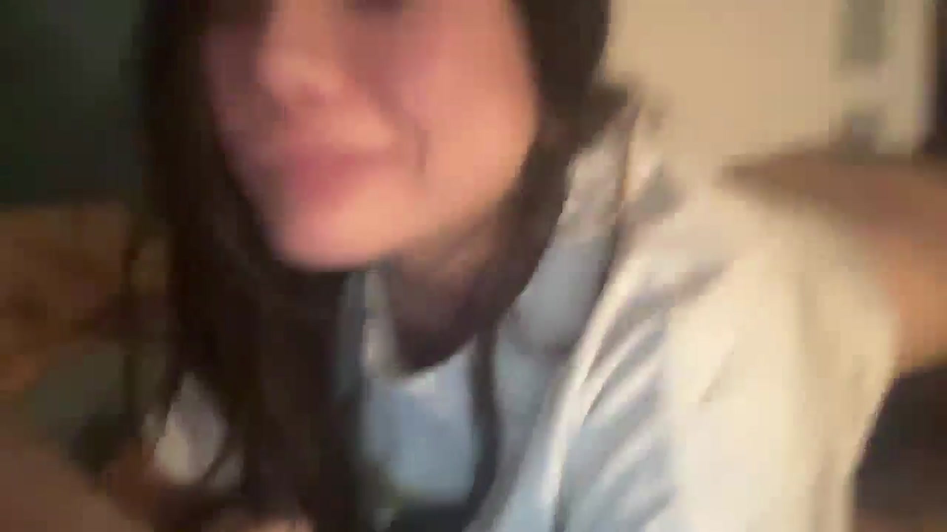 Gallery image thumbnail from imava's myfreecams stream on, 11/21/2024, 02:39 image 15 of 20
