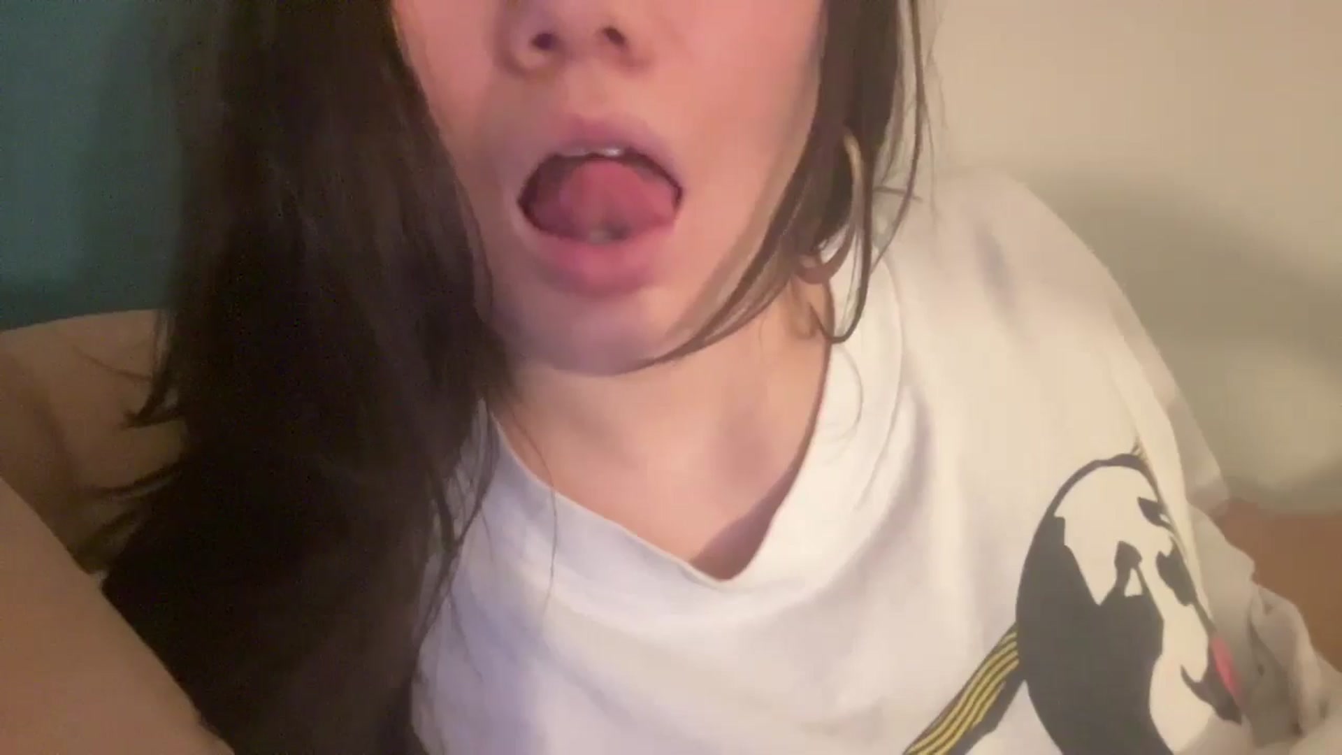 Gallery image thumbnail from imava's myfreecams stream on, 11/21/2024, 07:55 image 13 of 20