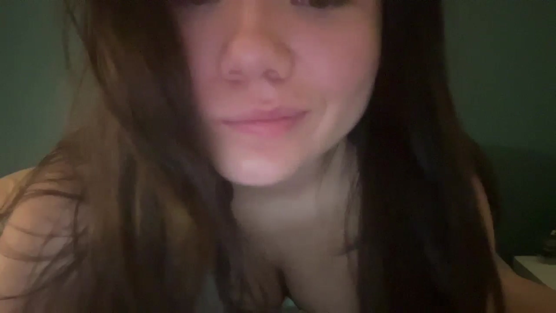 Gallery image thumbnail from imava's myfreecams stream on, 11/26/2024, 11:15 image 14 of 20