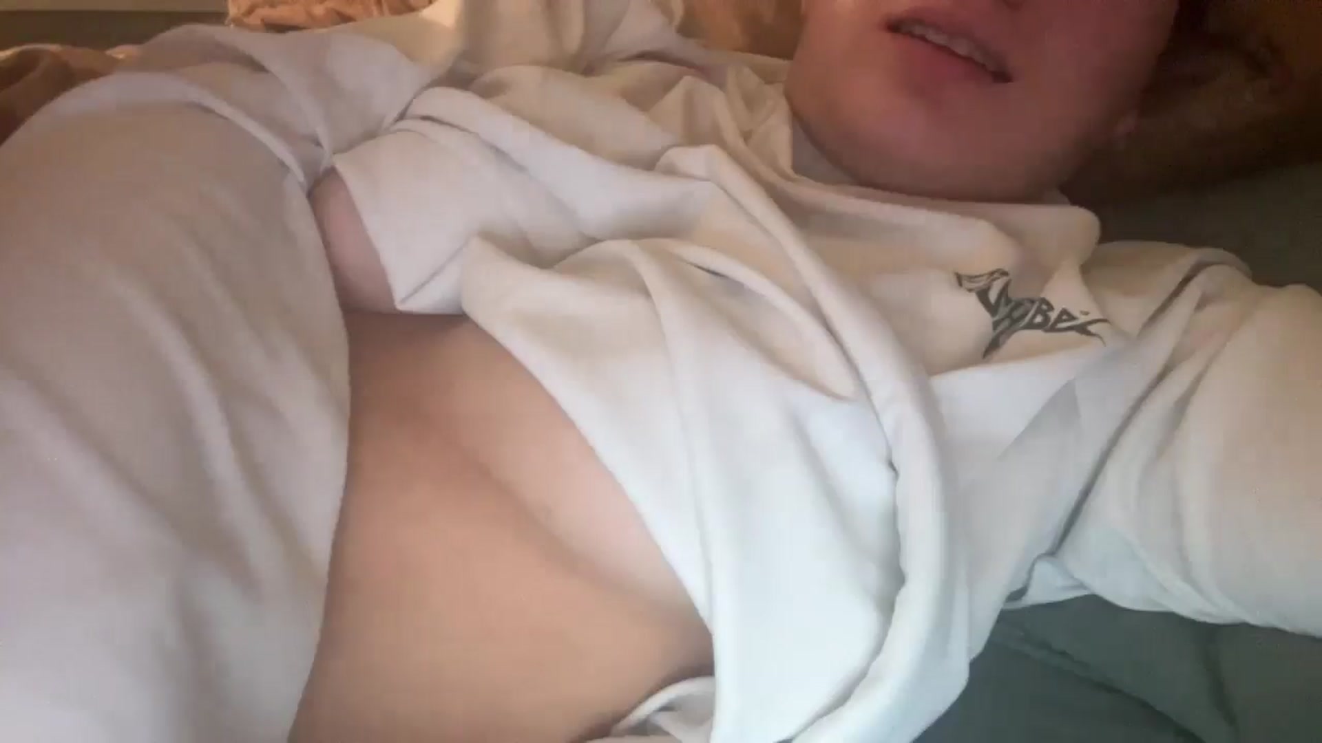 Gallery image thumbnail from imava's myfreecams stream on, 11/28/2024, 08:36 image 6 of 20