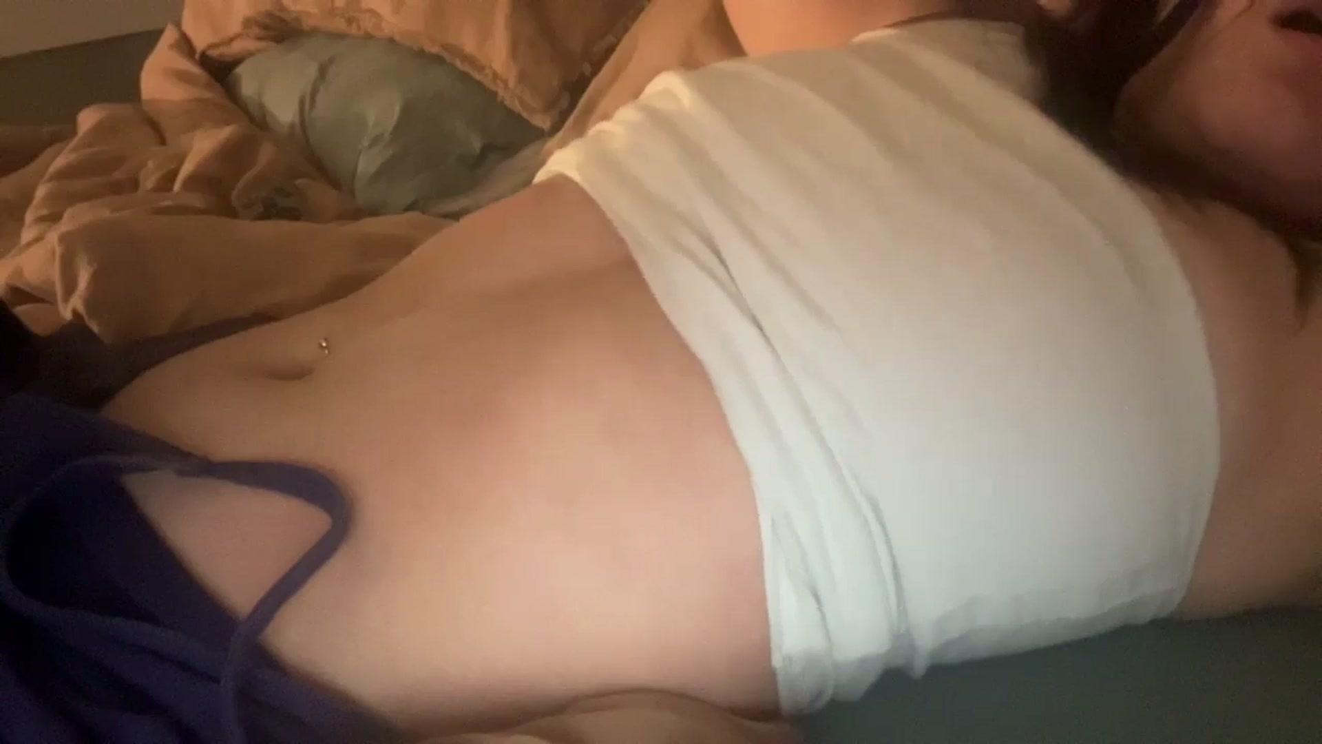 Gallery image thumbnail from imava's myfreecams stream on, 12/03/2024, 08:39 image 7 of 20