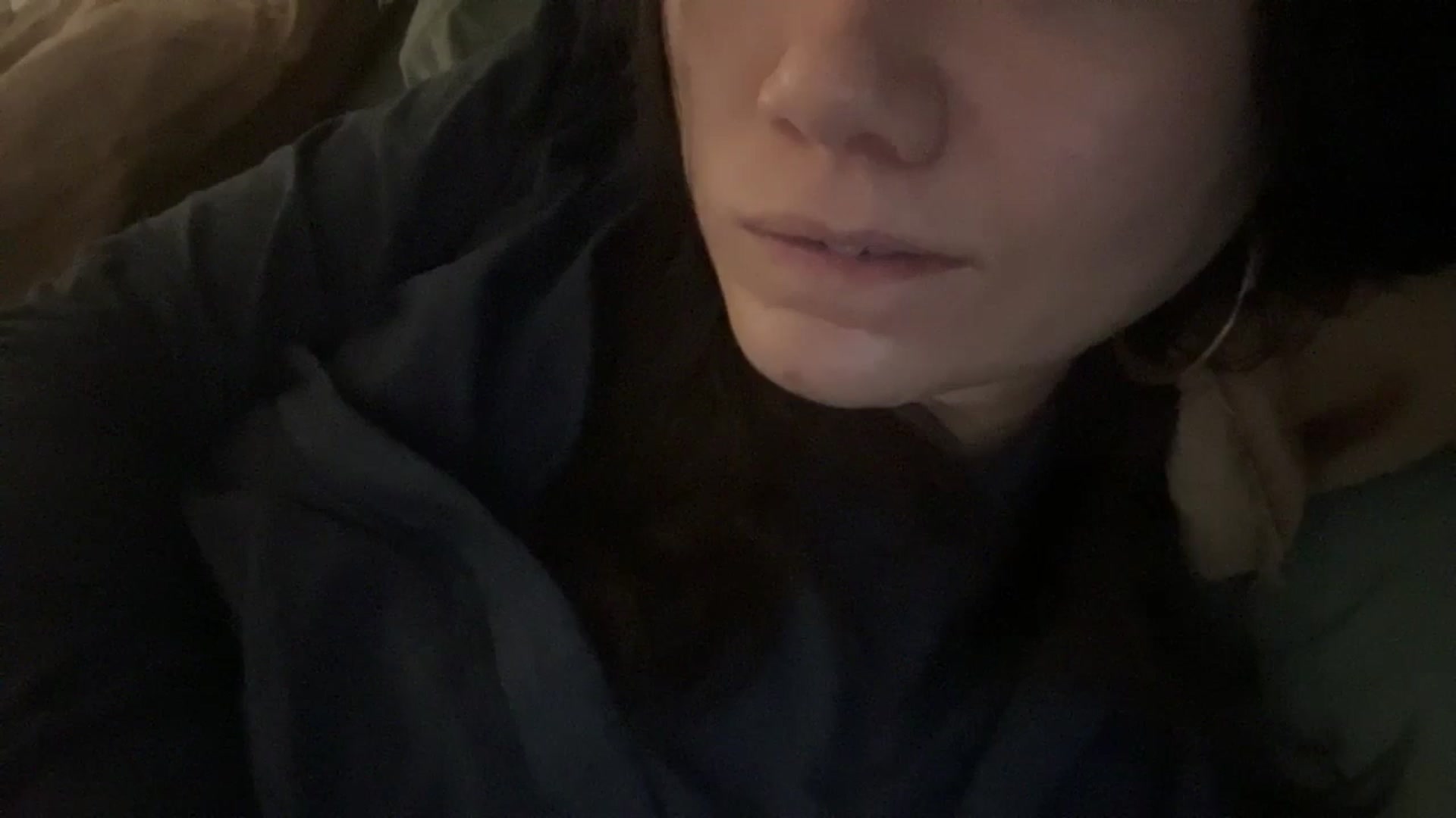 Gallery image thumbnail from imava's myfreecams stream on, 12/08/2024, 04:28 image 14 of 20