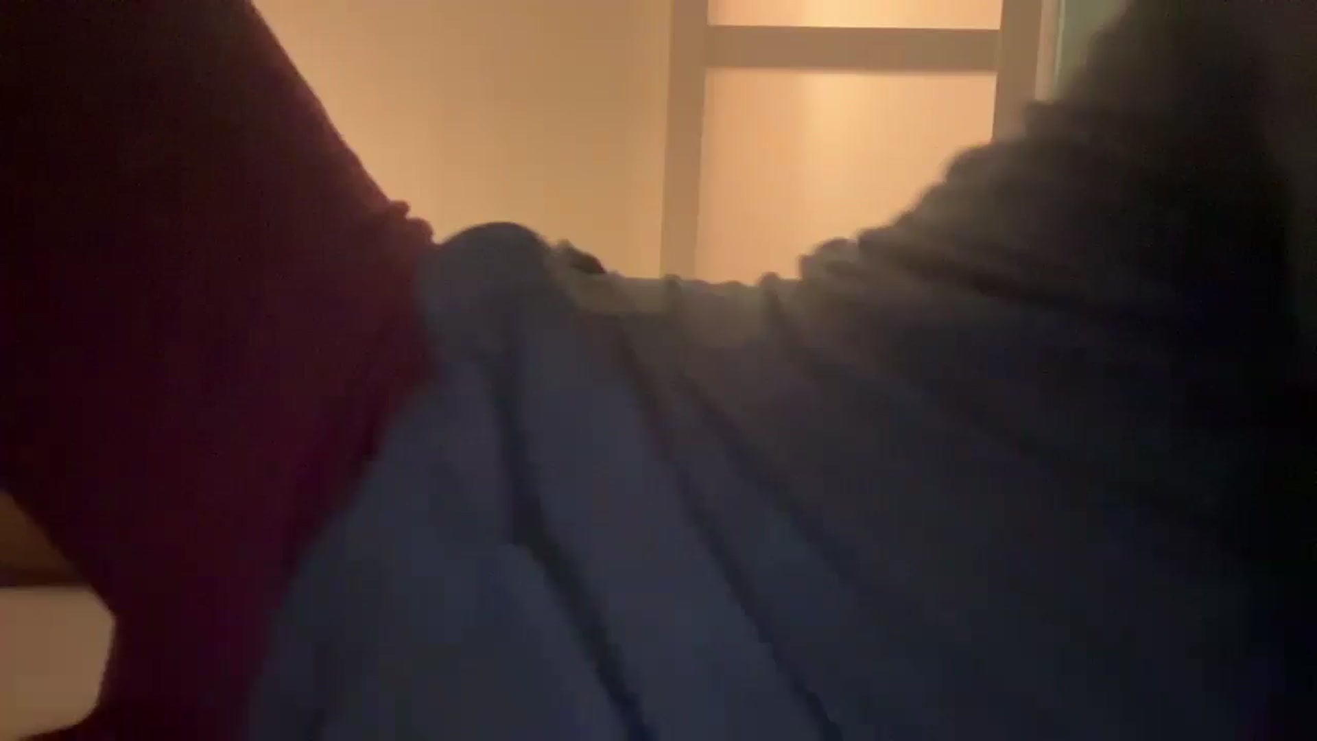 Gallery image thumbnail from imava's myfreecams stream on, 12/16/2024, 05:01 image 1 of 20