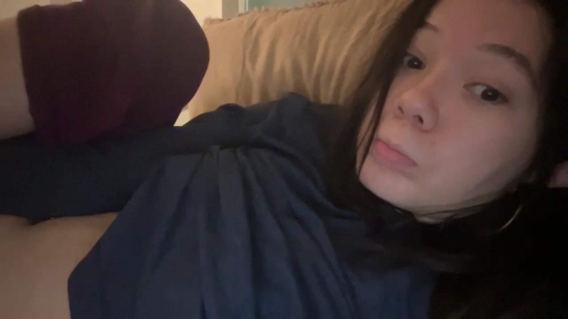 Gallery image thumbnail from imava's myfreecams stream on, 12/16/2024, 07:17 image 6 of 20