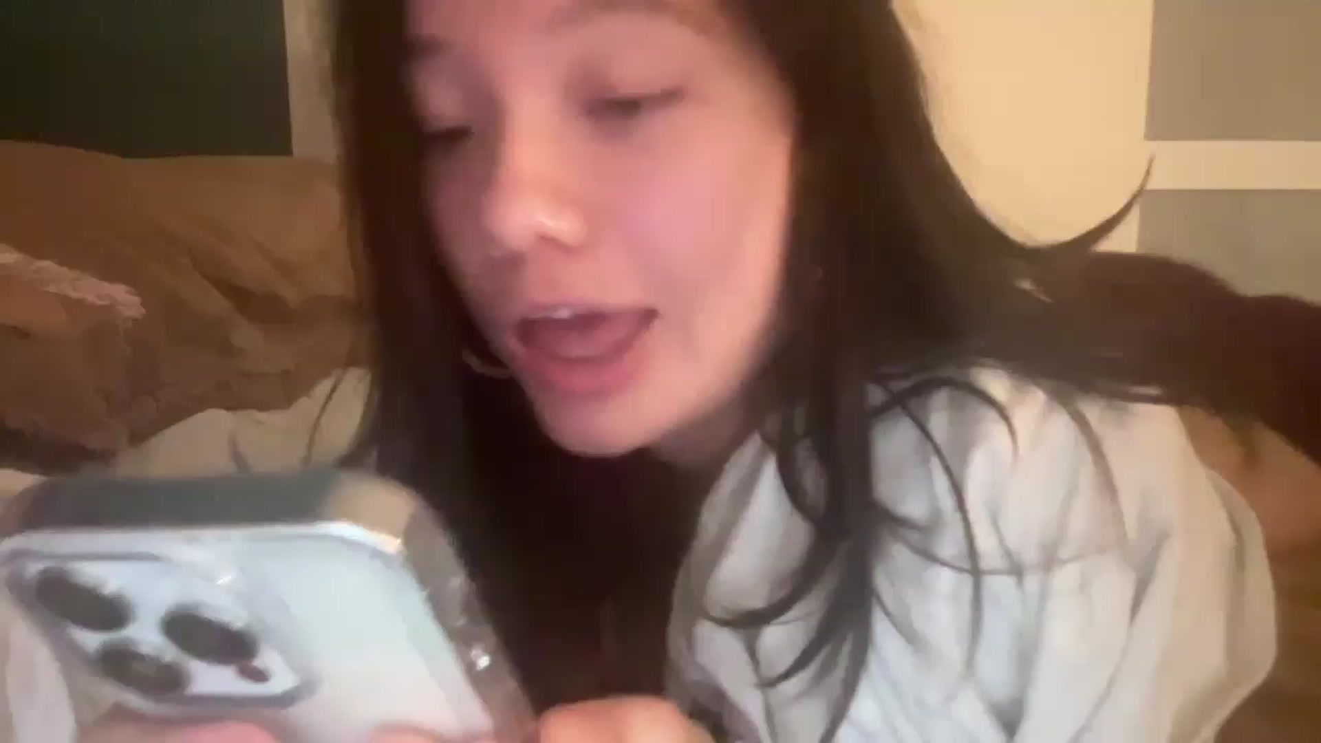 Gallery image thumbnail from imava's myfreecams stream on, 12/20/2024, 07:31 image 16 of 20