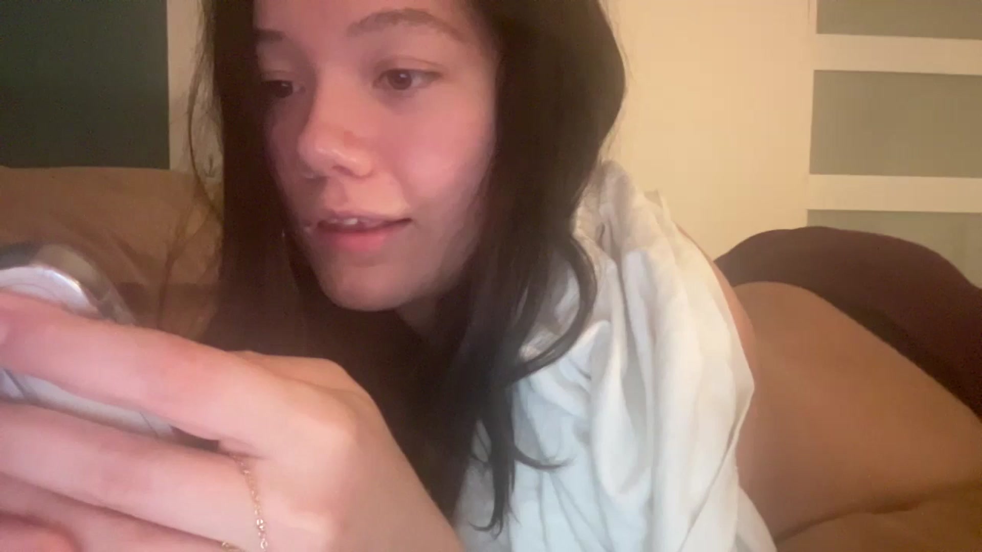 Gallery image thumbnail from imava's myfreecams stream on, 12/20/2024, 07:31 image 12 of 20