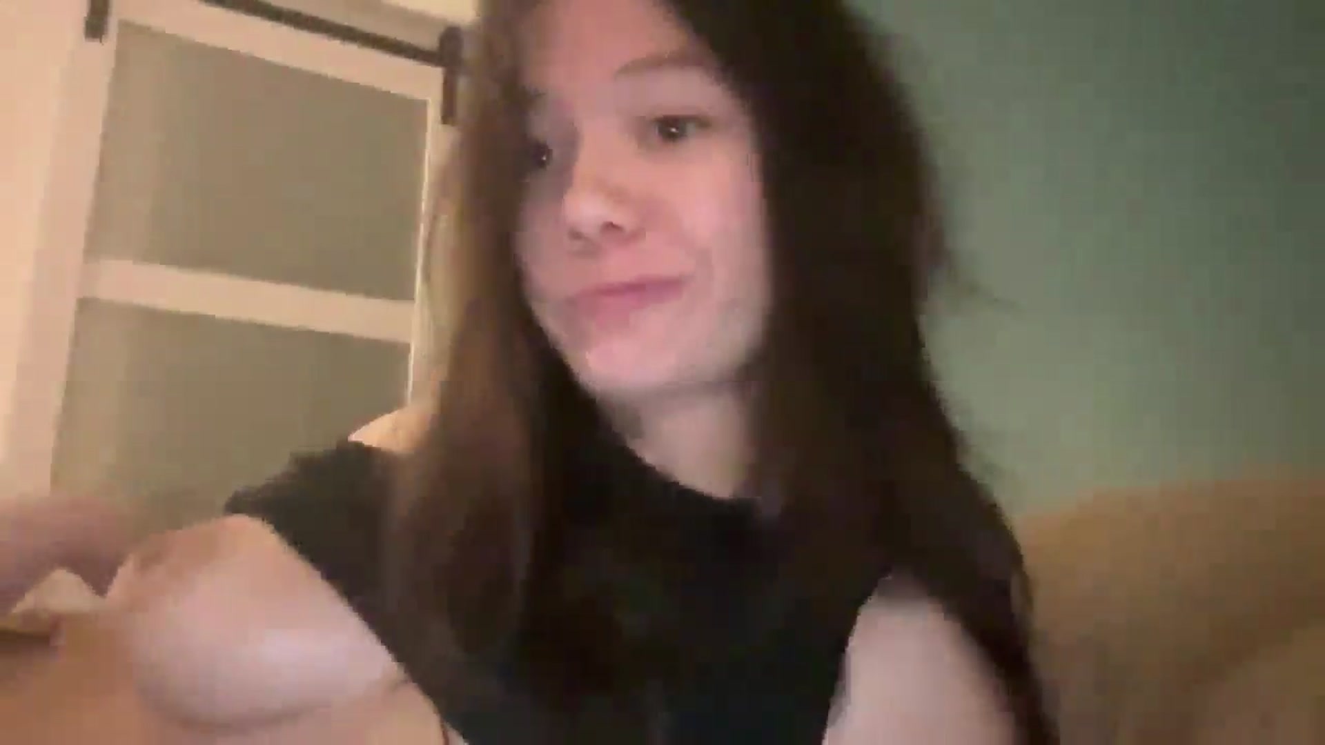Gallery image thumbnail from imava's myfreecams stream on, 01/17/2025, 12:06 image 13 of 20