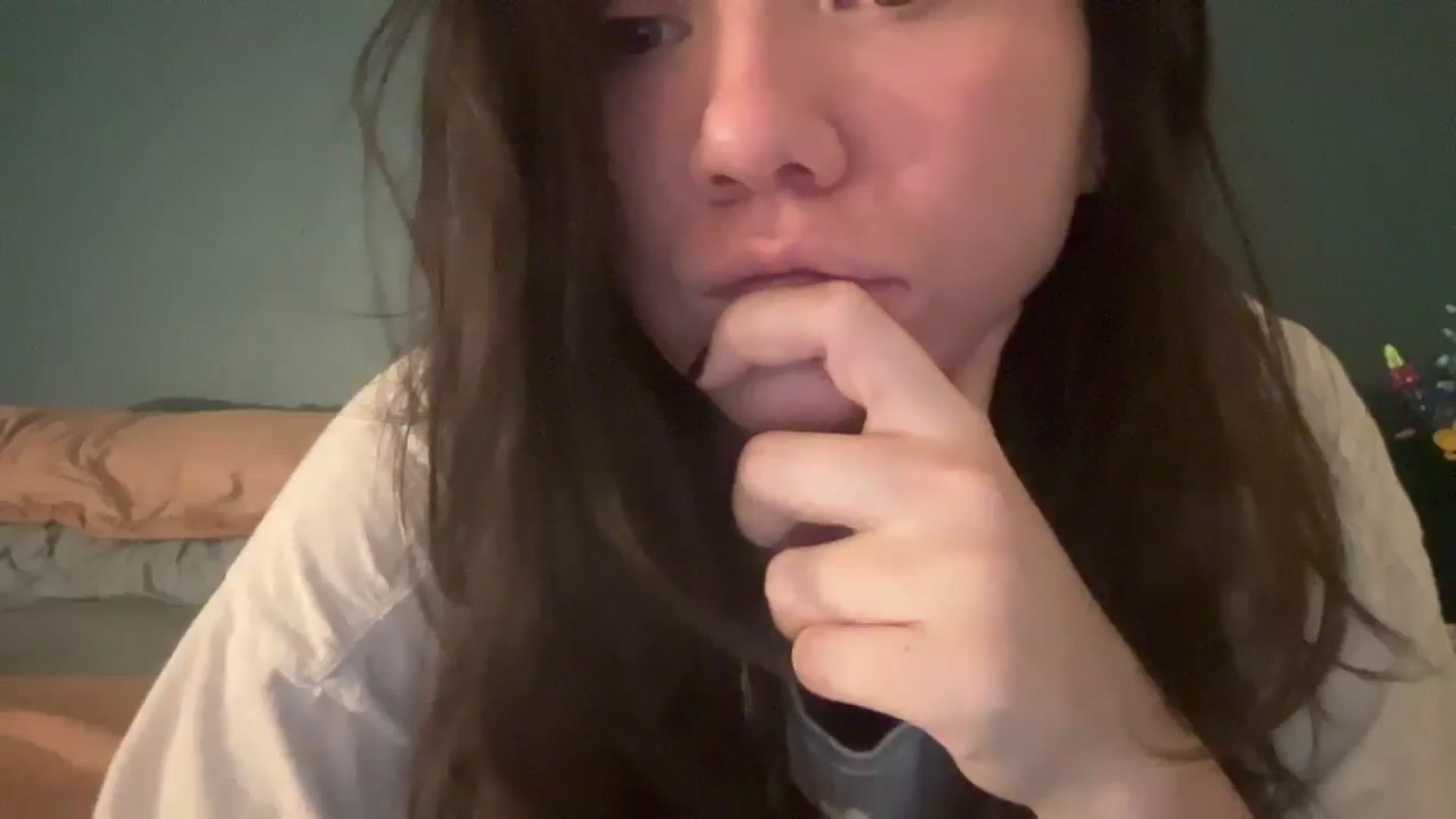 Gallery image thumbnail from imava's myfreecams stream on, 01/19/2025, 12:56 image 2 of 20