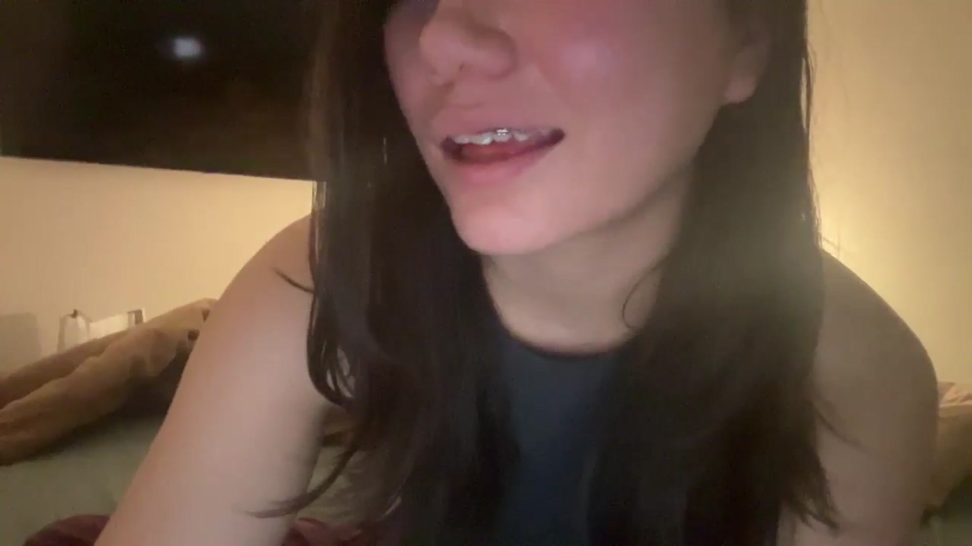 Gallery image thumbnail from imava's myfreecams stream on, 01/27/2025, 09:28 image 13 of 20
