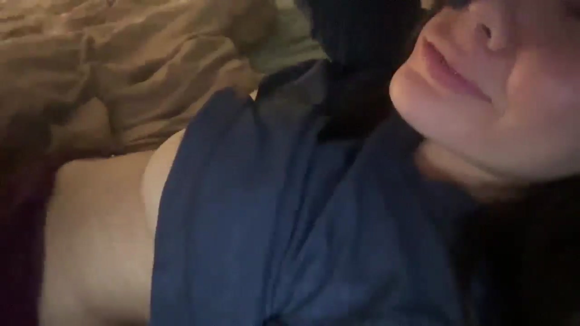 Gallery image thumbnail from imava's myfreecams stream on, 01/30/2025, 14:18 image 12 of 20