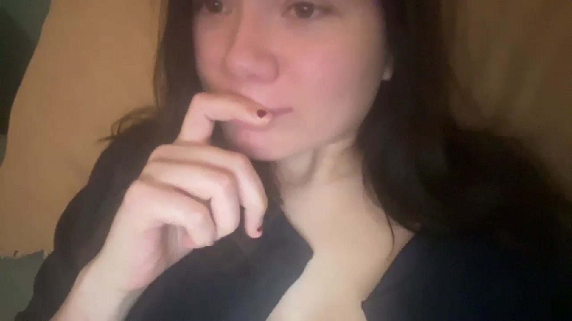Gallery image thumbnail from imava's myfreecams stream on, 02/01/2025, 08:13 image 19 of 20