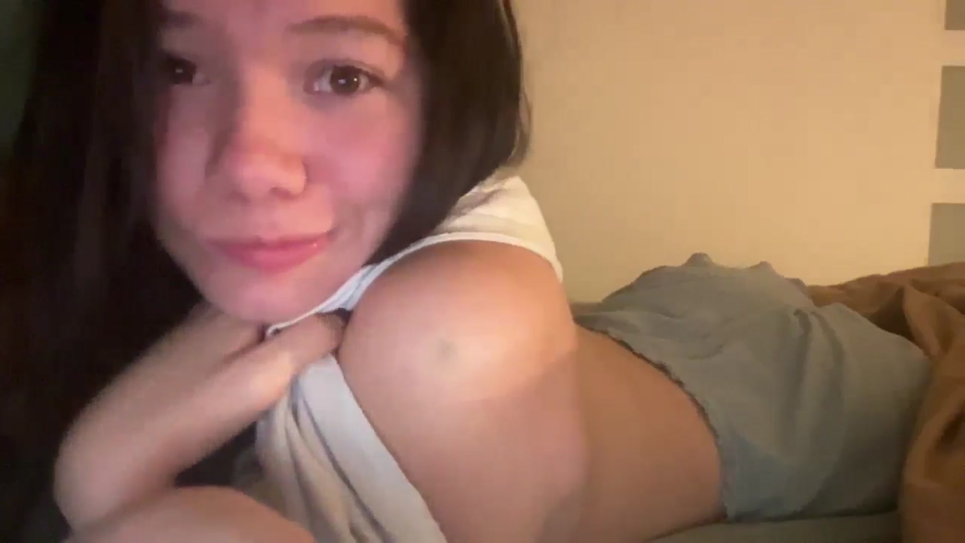 Gallery image thumbnail from imava's myfreecams stream on, 02/14/2025, 08:18 image 2 of 20