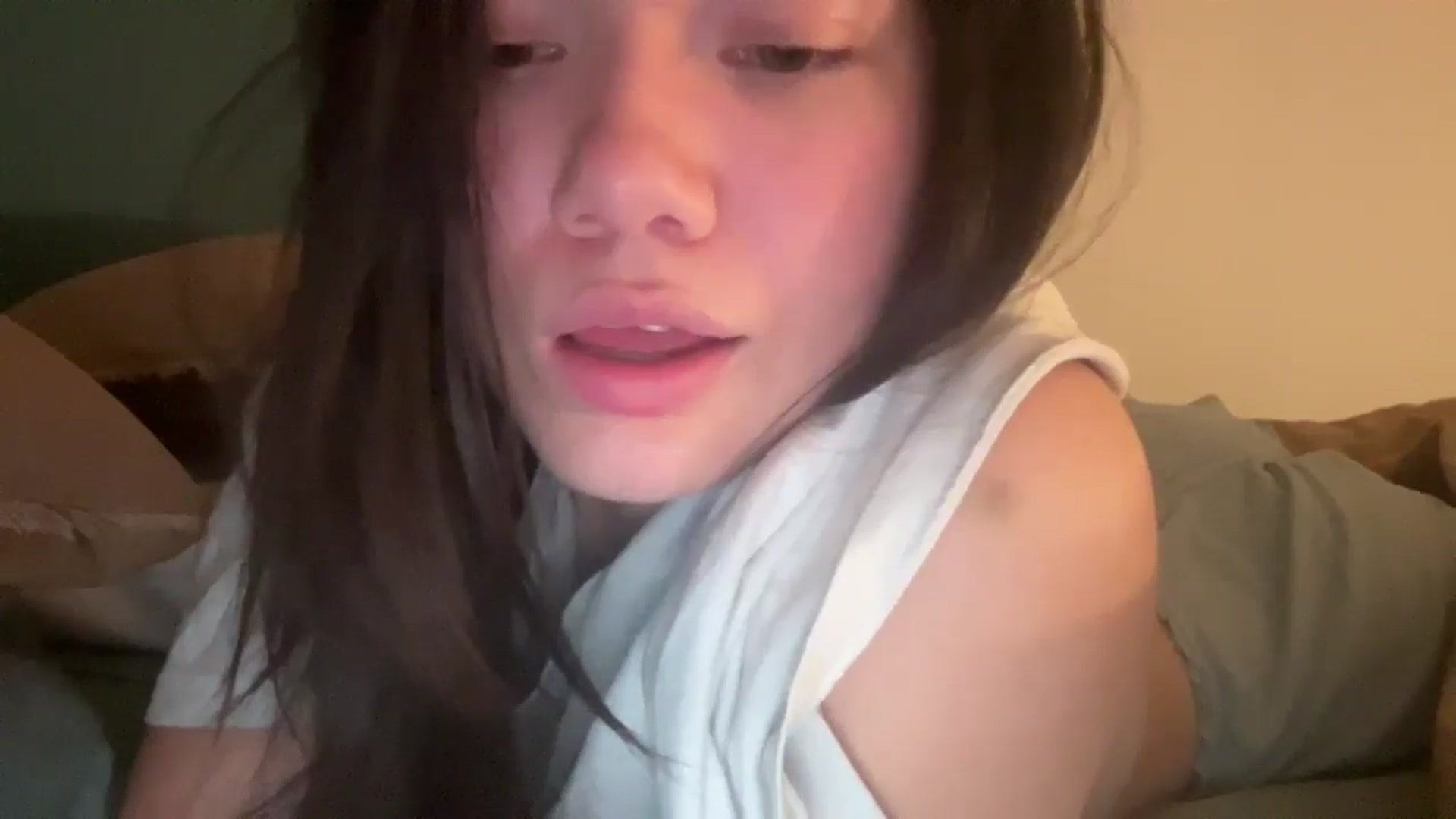 Gallery image thumbnail from imava's myfreecams stream on, 02/14/2025, 08:18 image 3 of 20