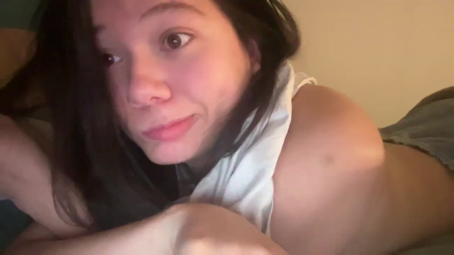 Gallery image thumbnail from imava's myfreecams stream on, 02/14/2025, 09:32 image 12 of 20