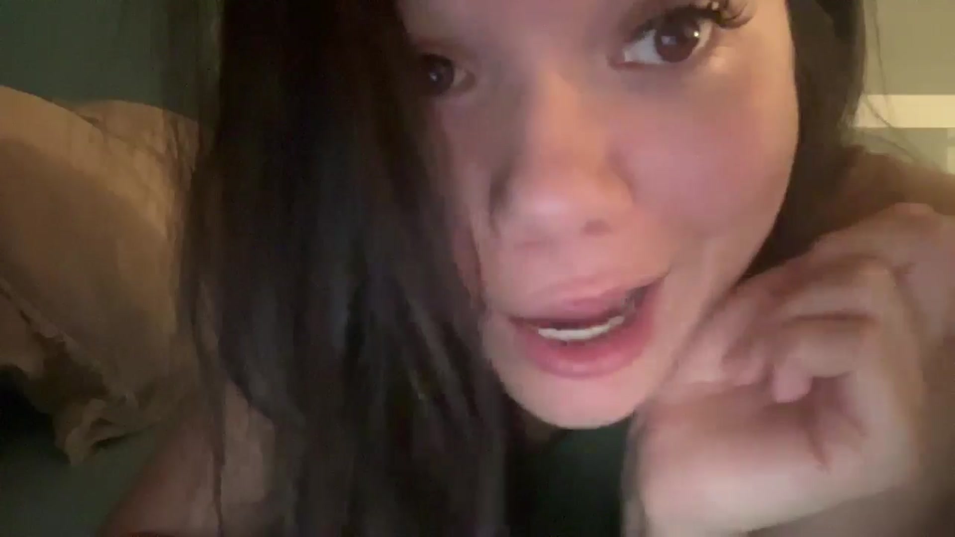 Gallery image thumbnail from imava's myfreecams stream on, 03/07/2025, 05:35 image 12 of 20