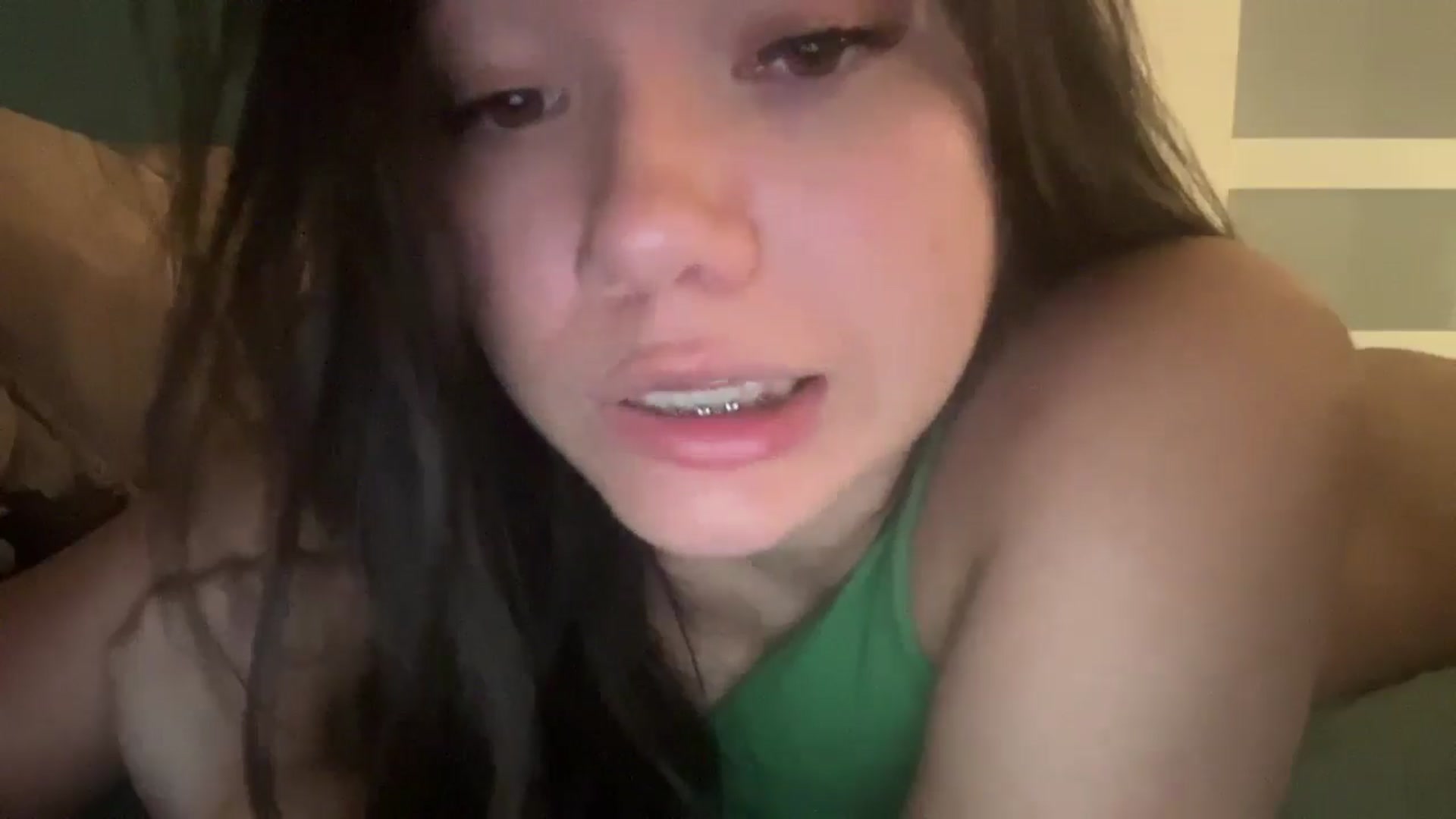 Gallery image thumbnail from imava's myfreecams stream on, 03/07/2025, 05:35 image 10 of 20