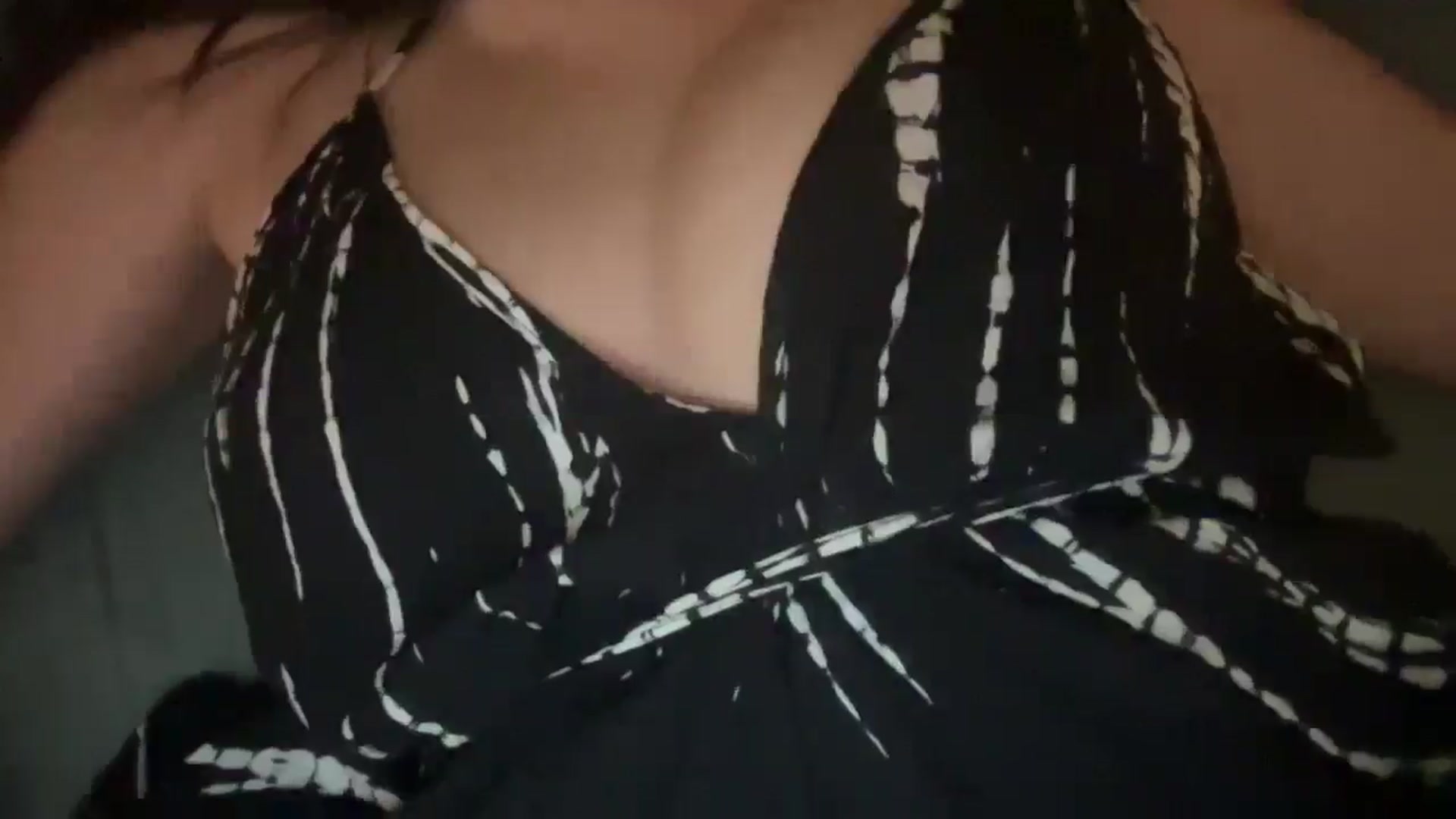 Gallery image thumbnail from imava's myfreecams stream on, 03/12/2025, 12:50 image 11 of 20