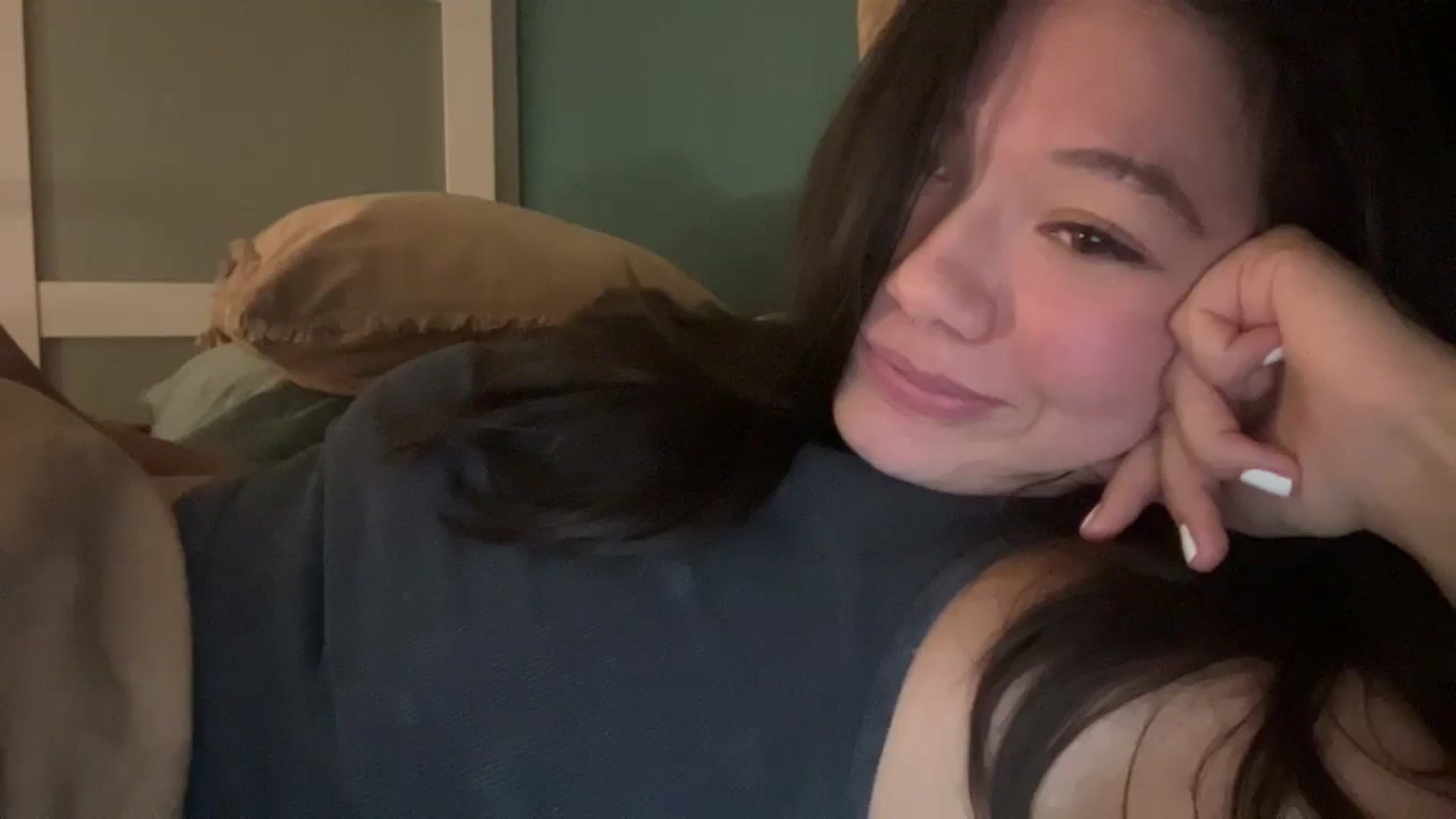 Gallery image thumbnail from imava's myfreecams stream on, 03/23/2025, 22:46 image 20 of 20