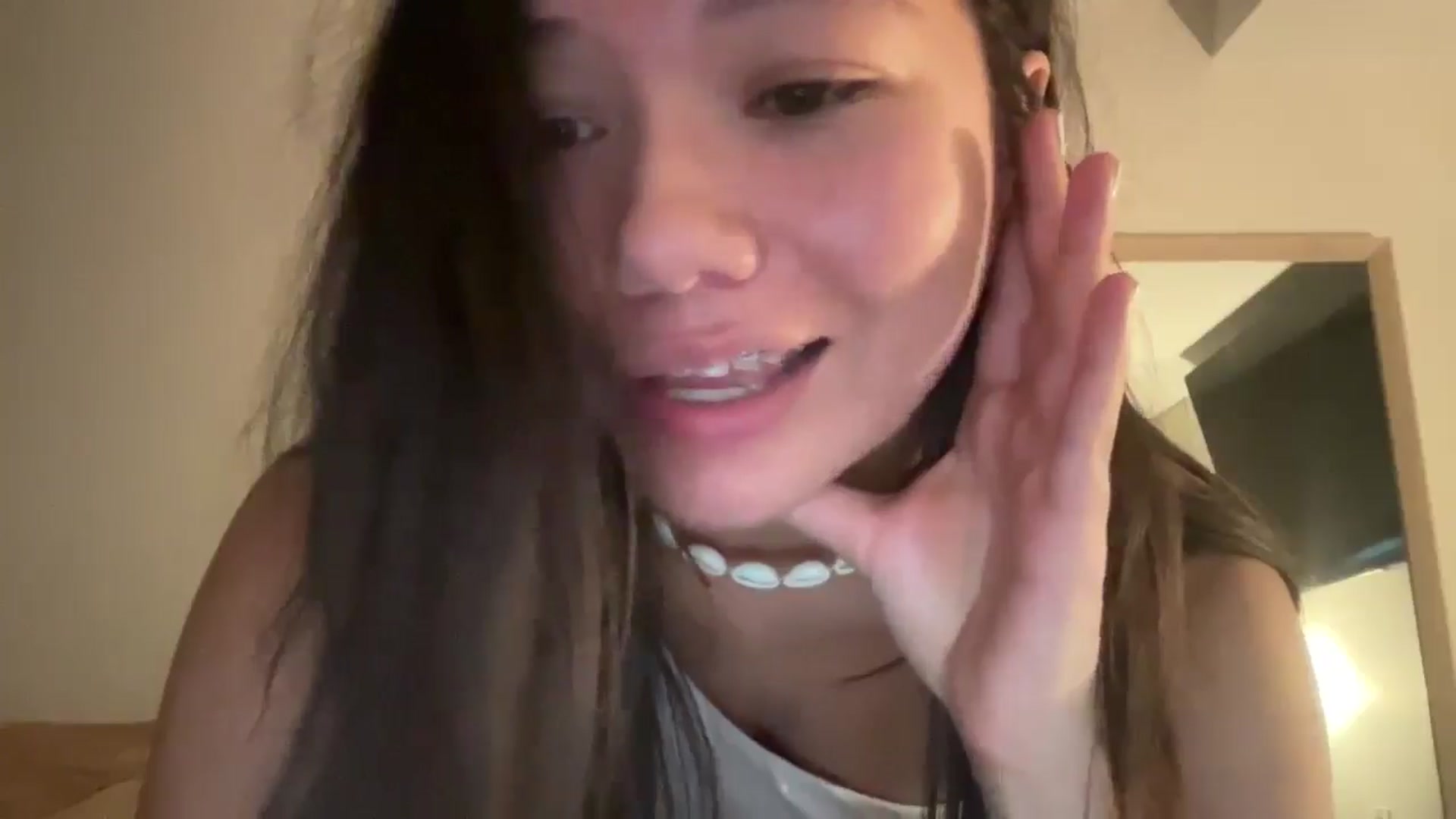 Gallery image thumbnail from imava's myfreecams stream on, 03/25/2025, 23:02 image 14 of 20